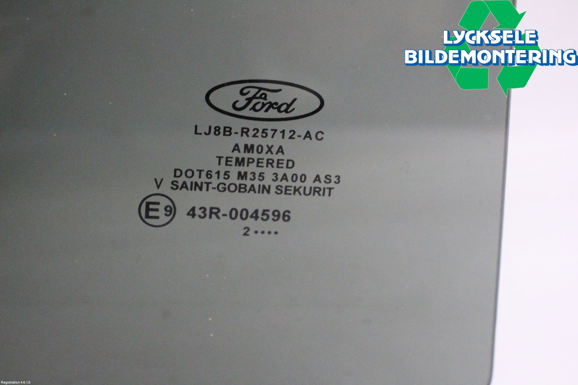 Ford MUSTANG Mach-E 21- Dörruta Bak Höger