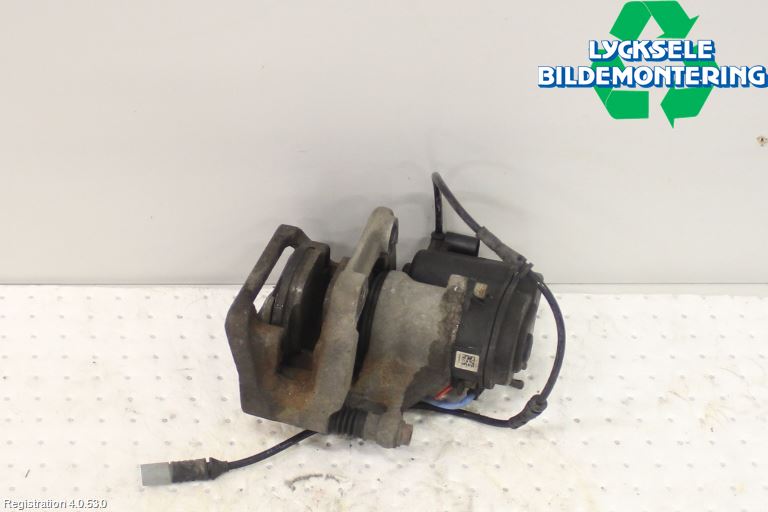 BMW 5 F10/F11/F18 09-17 Bromsok Bak Höger