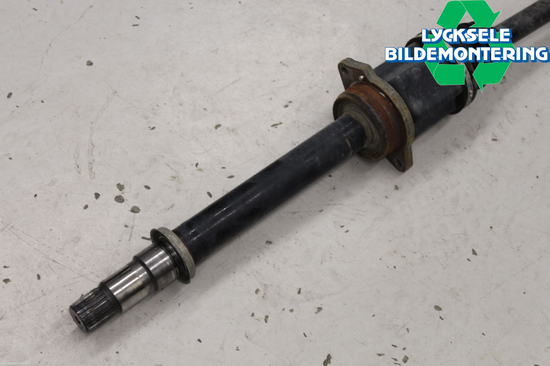 Toyota AVENSIS 09-15 Drivaxel Fram Höger