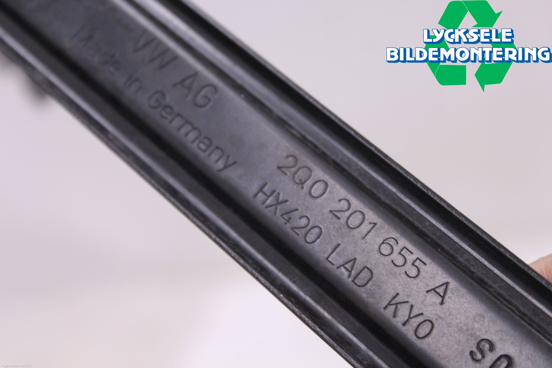 Audi A1 19- Bränsletanksband