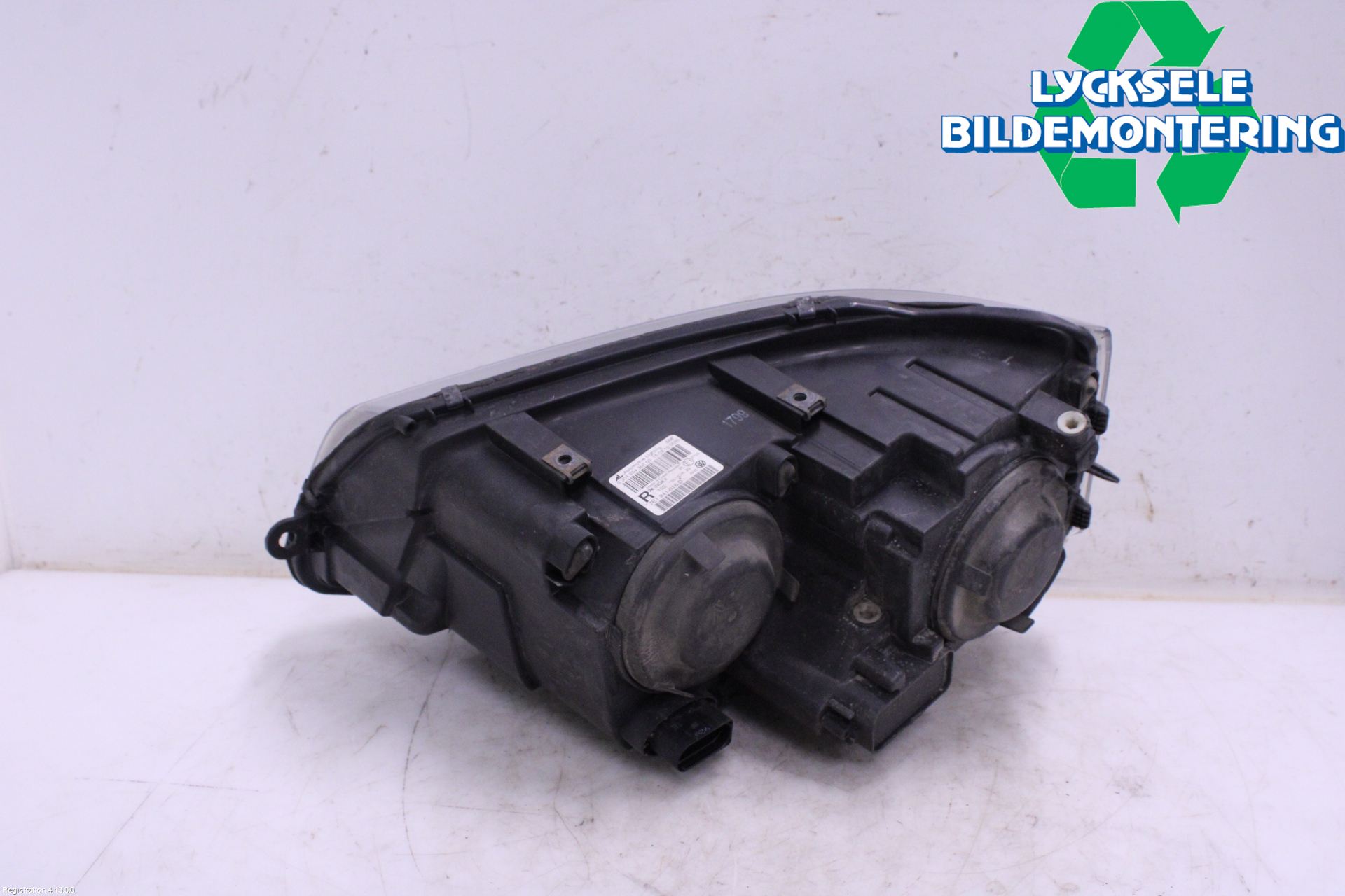 Volkswagen VW TRANSP/CARAVELLE (T5) 04-15 Strålkastare Höger