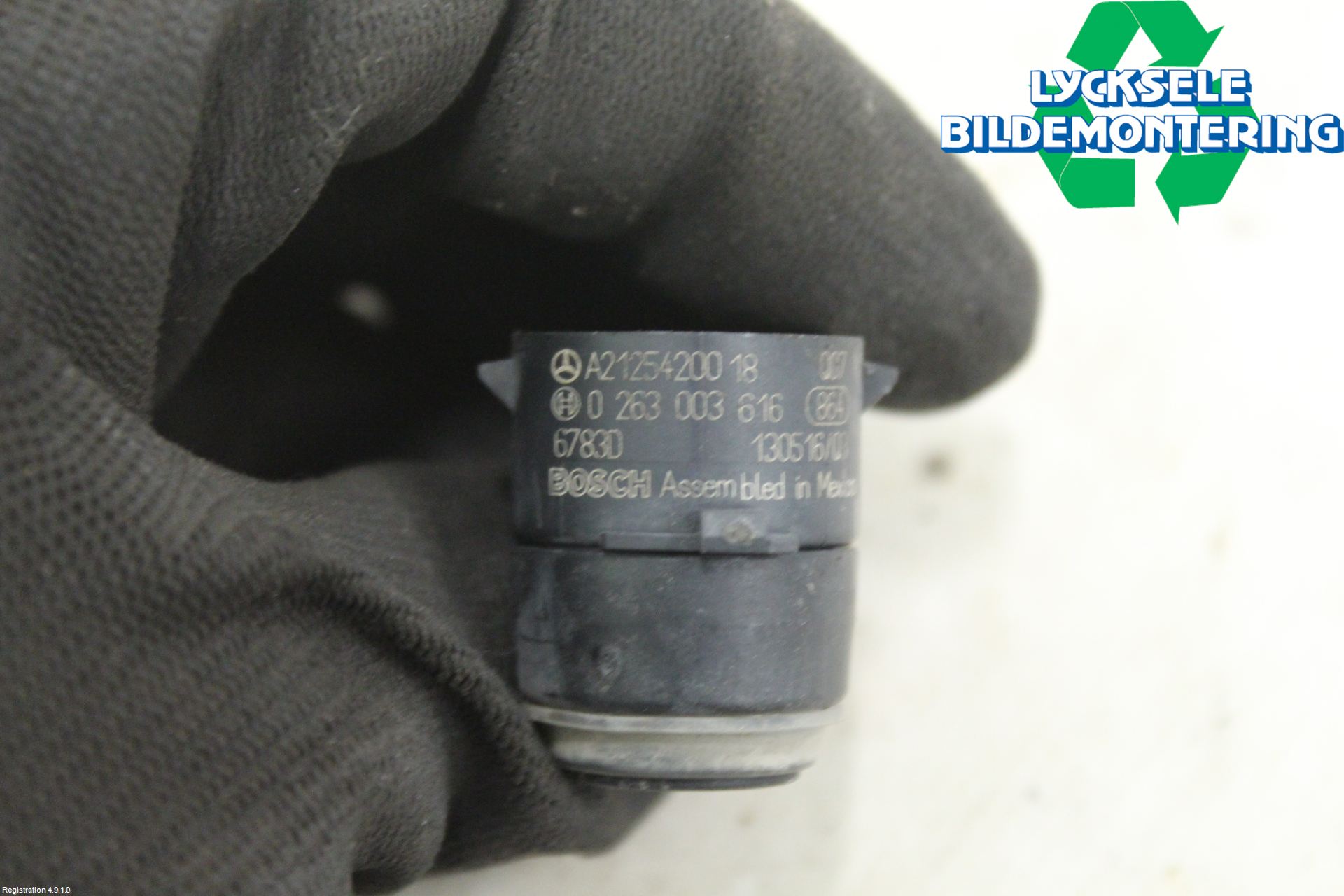 Mercedes-Benz MB C-KLASS (W204) 07-15 Parkeringshjälp Frontsensor