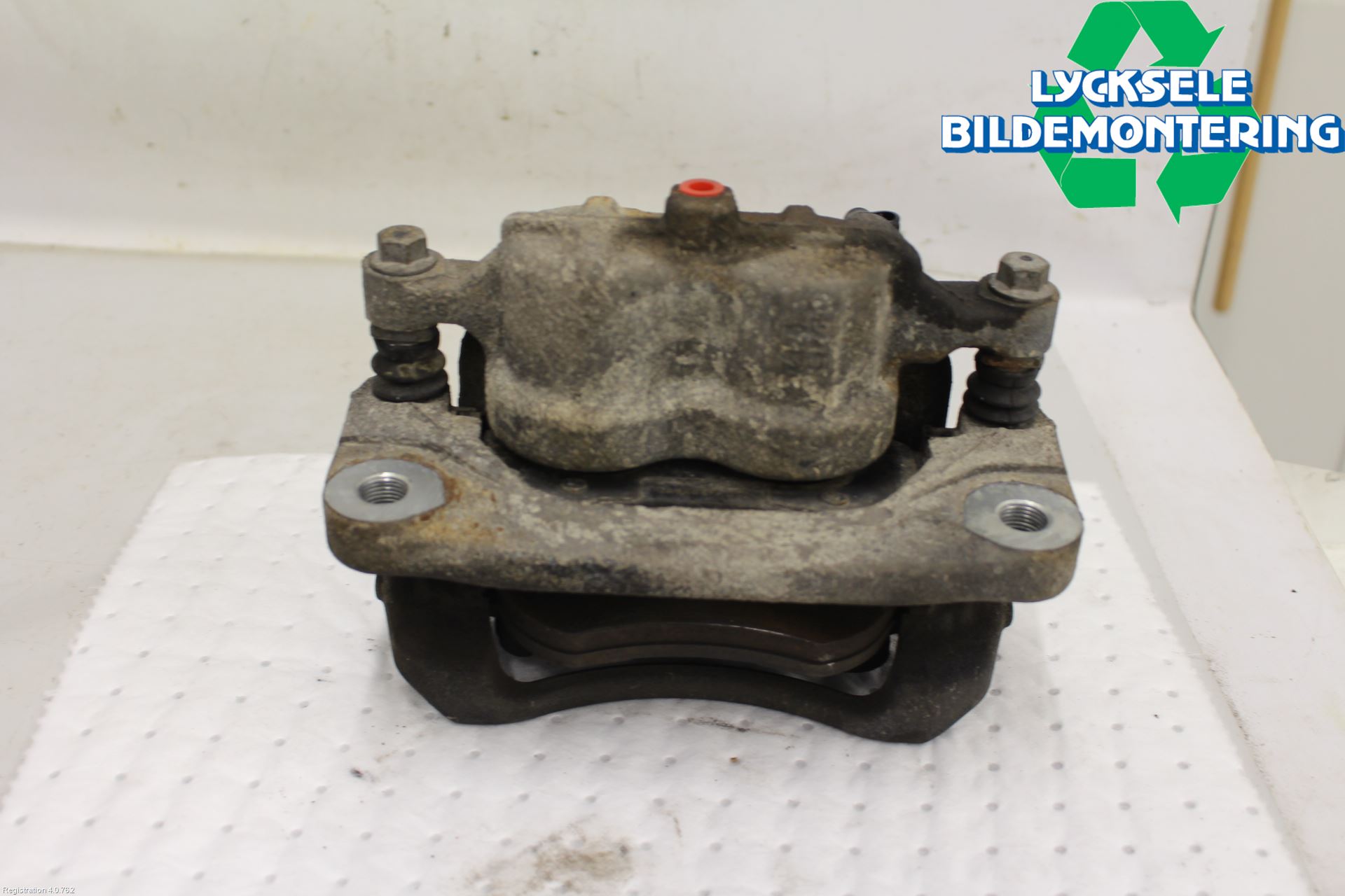 Volkswagen VW AMAROK 2H 10-22 Bromsok Fram Höger