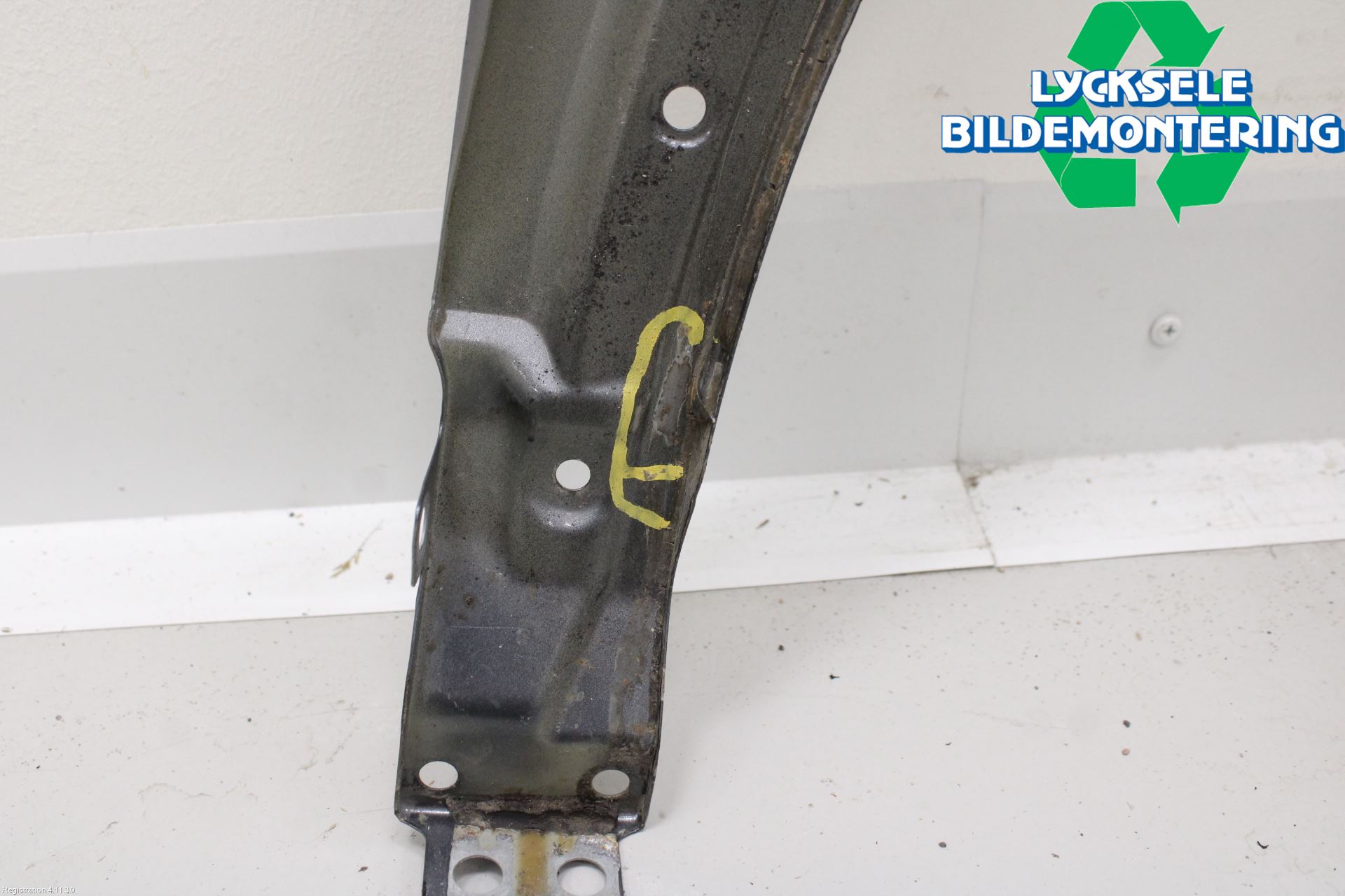 Audi Q3 8U 12-18 Skärm Fram Vänster