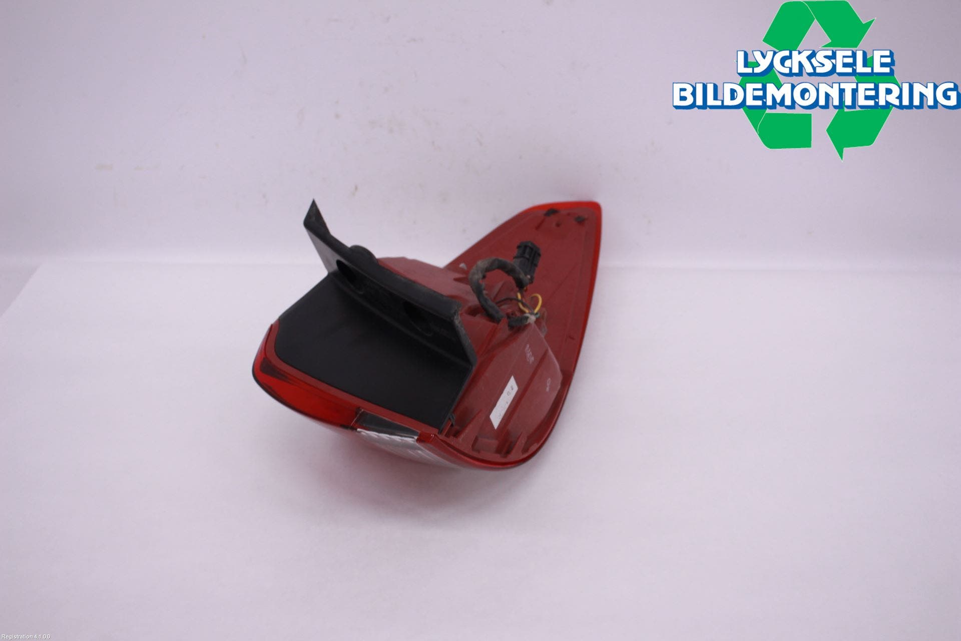 Kia CARENS III 13-19 Bakljus Höger