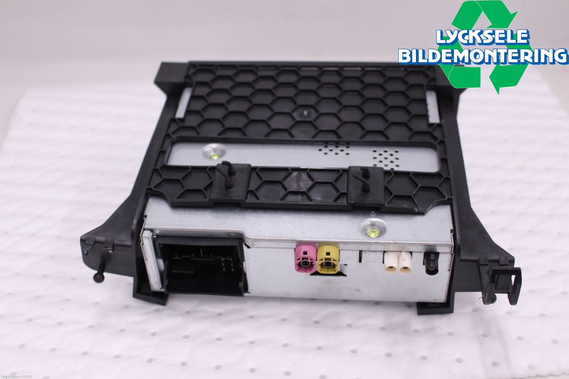 Volkswagen VW GOLF / E-GOLF VIII 20- Gps Navigator