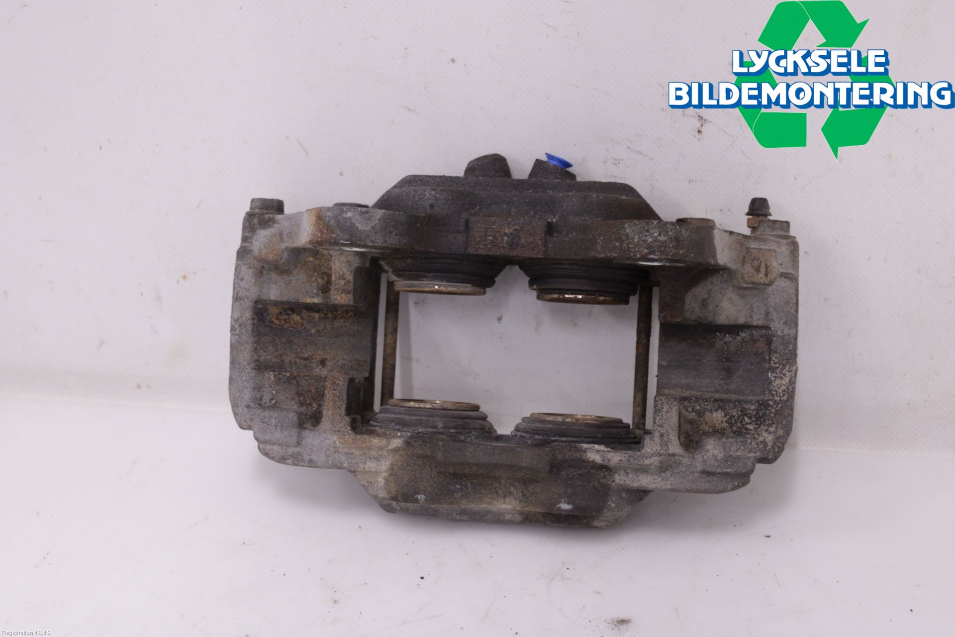 Toyota HILUX 16- Bromsok Fram Vänster