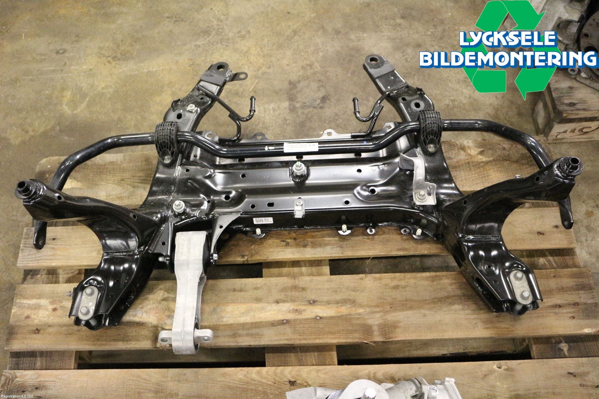 Mini COUNTRYMAN F60 17-23 Framvagnsbalk