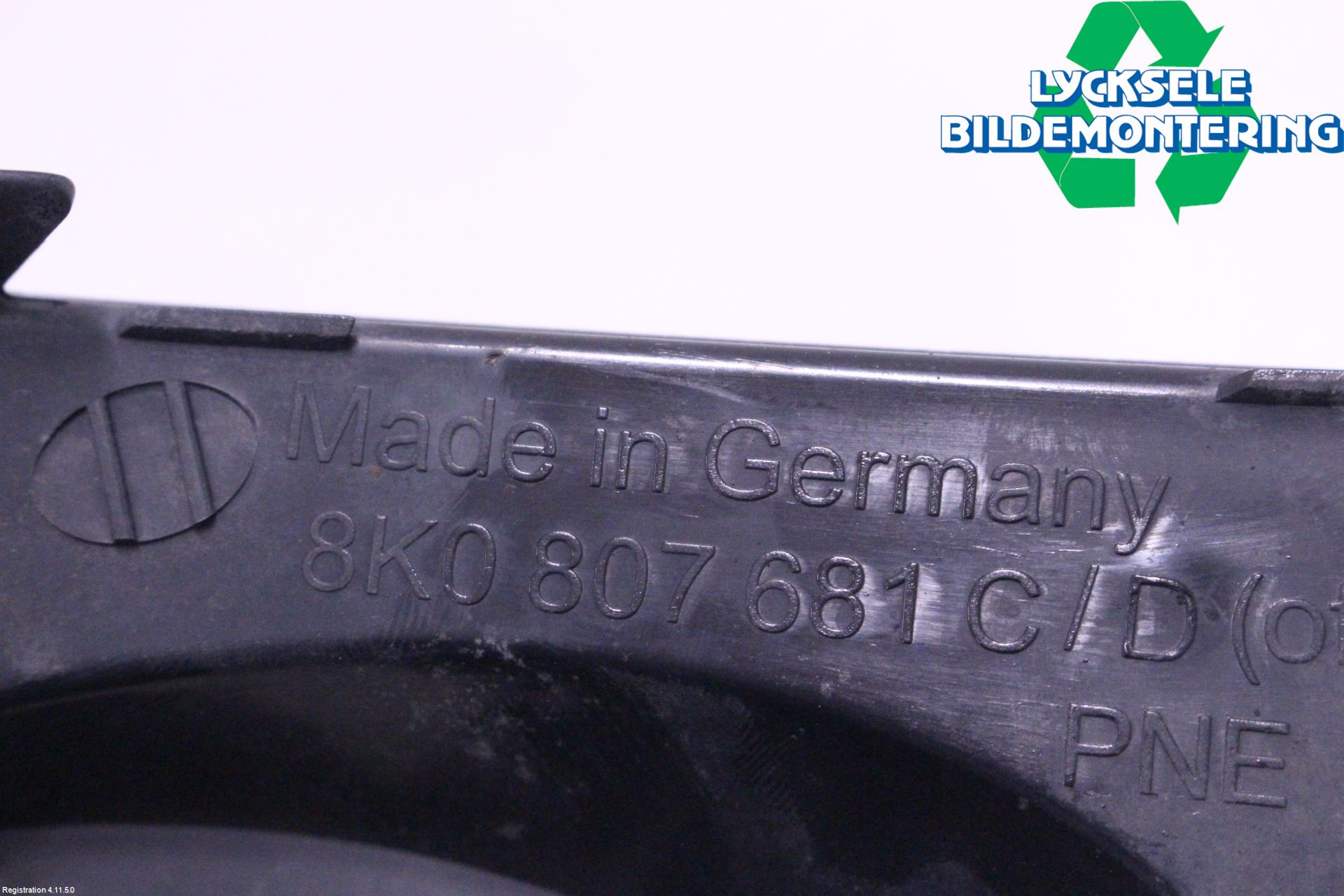 Audi A4/S4 08-11 Dimljussarg Fram