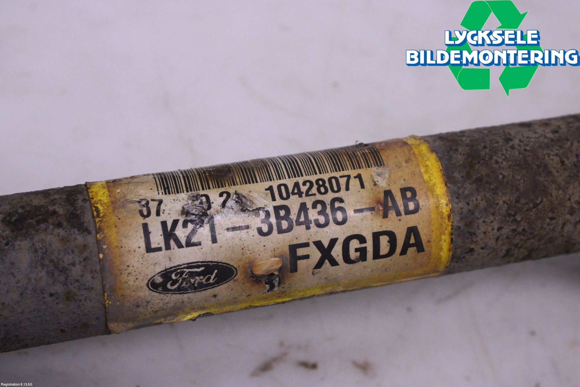 Ford TRANSIT/TOURNEO CUSTOM 13-24 Drivaxel Fram Höger