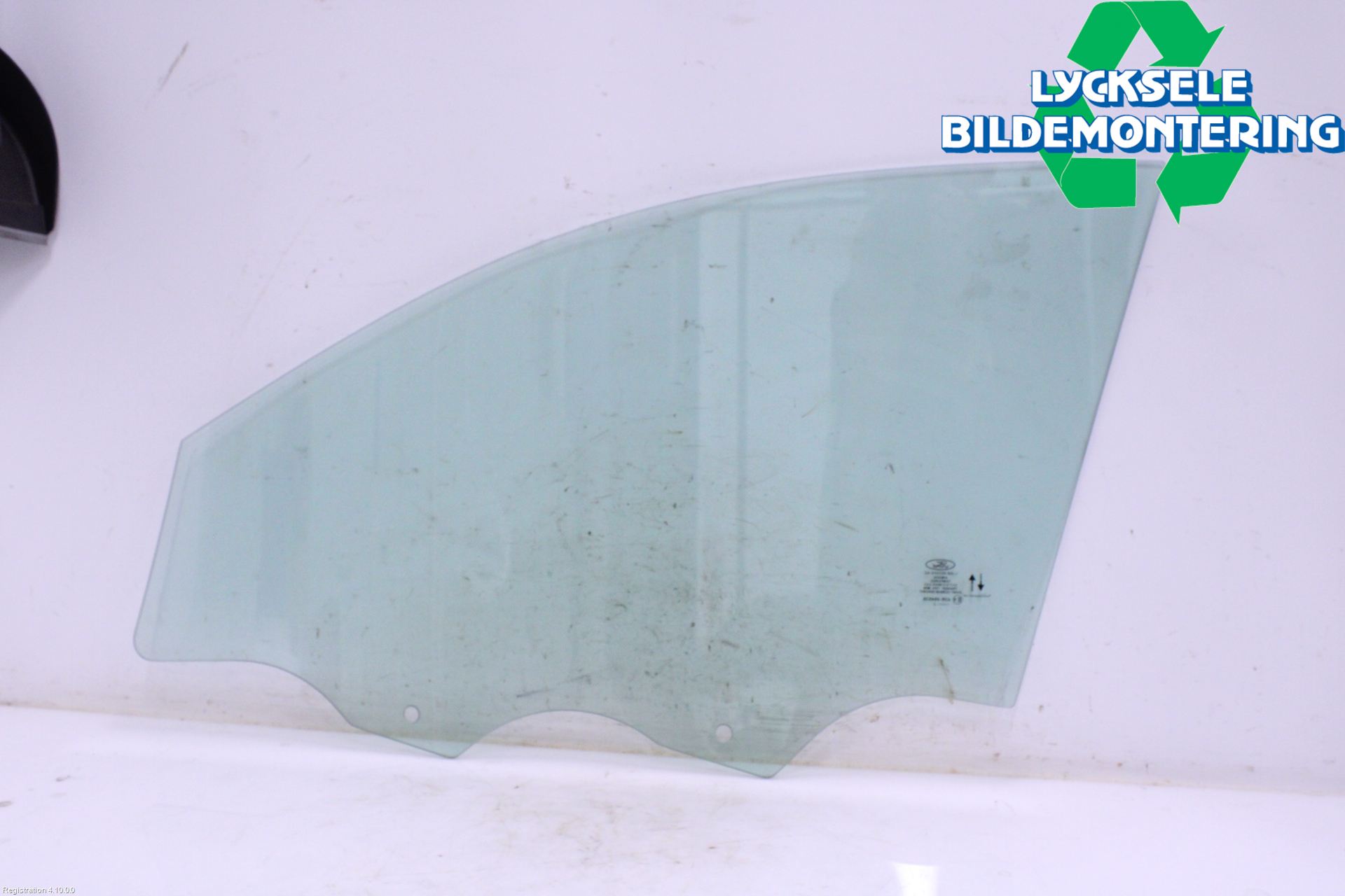 Ford MUSTANG Mach-E 21- Dörruta Fram Höger