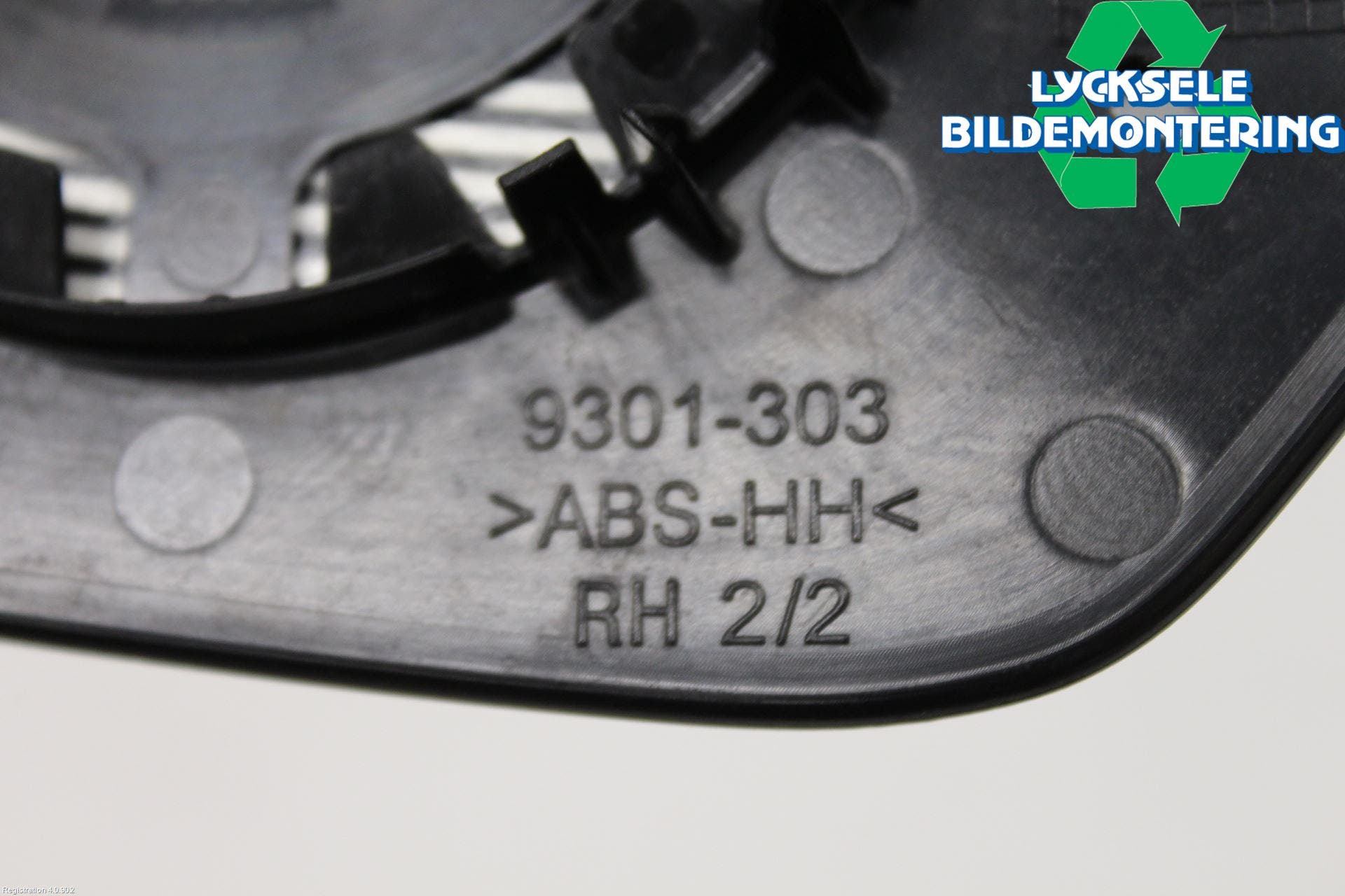 Toyota YARIS CROSS XP21 21- Spegelglas Hö