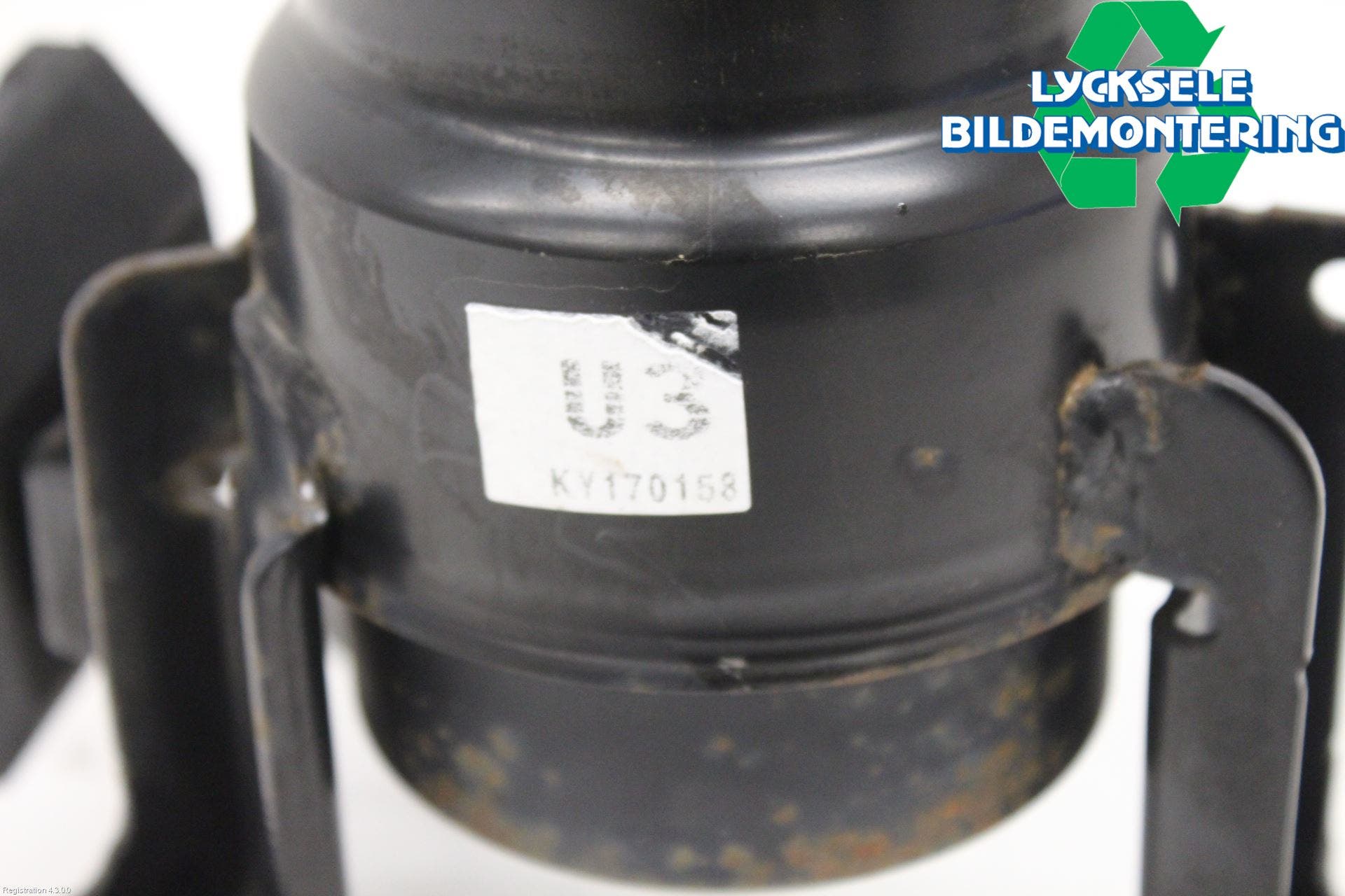 Toyota RAV4 19- Motorfäste