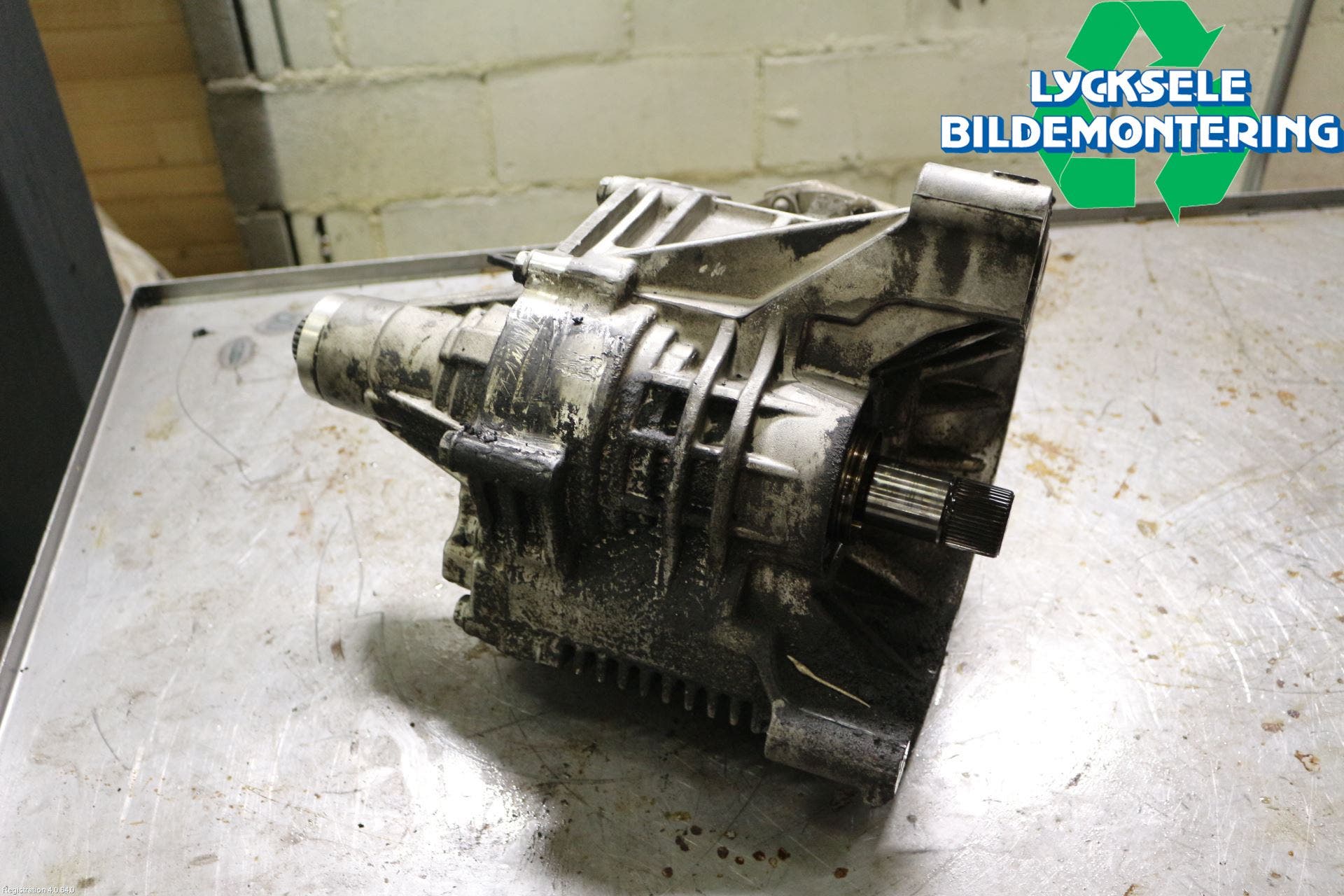 Volkswagen VW TRANSP/CARAVELLE (T5) 04-15 Växel Fördelningslåda