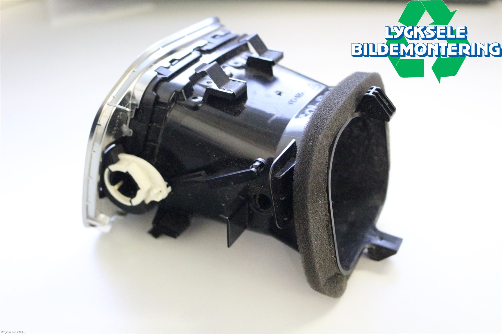 Volvo V60 14-18 Defrosterkanal-Munstycke