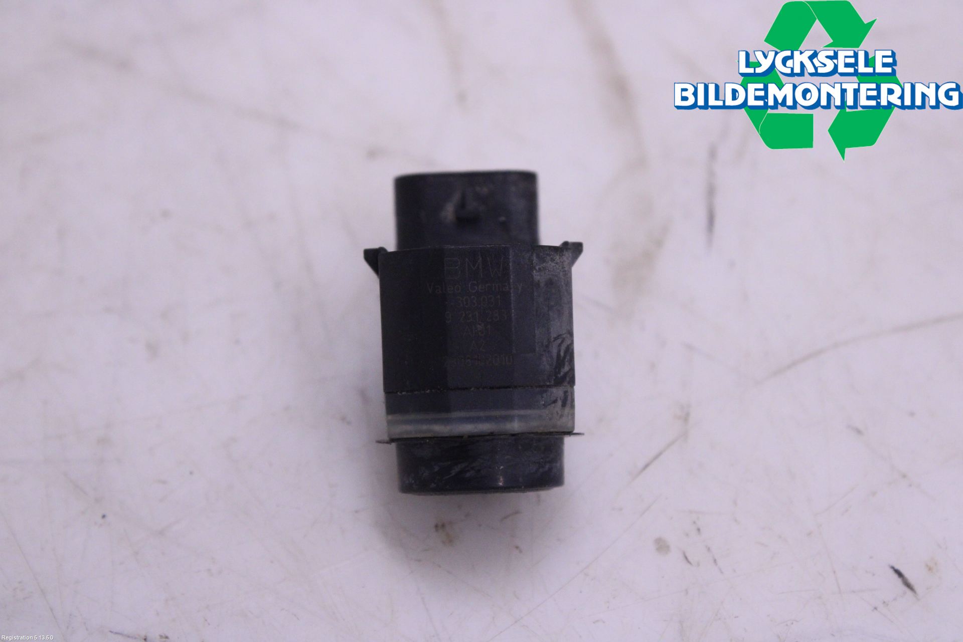 BMW 5 F10/F11/F18 09-17 Parkeringshjälp Frontsensor