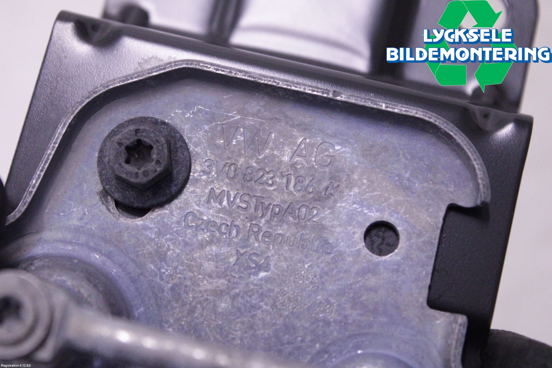 Cupra FORMENTOR 21- Huvlås