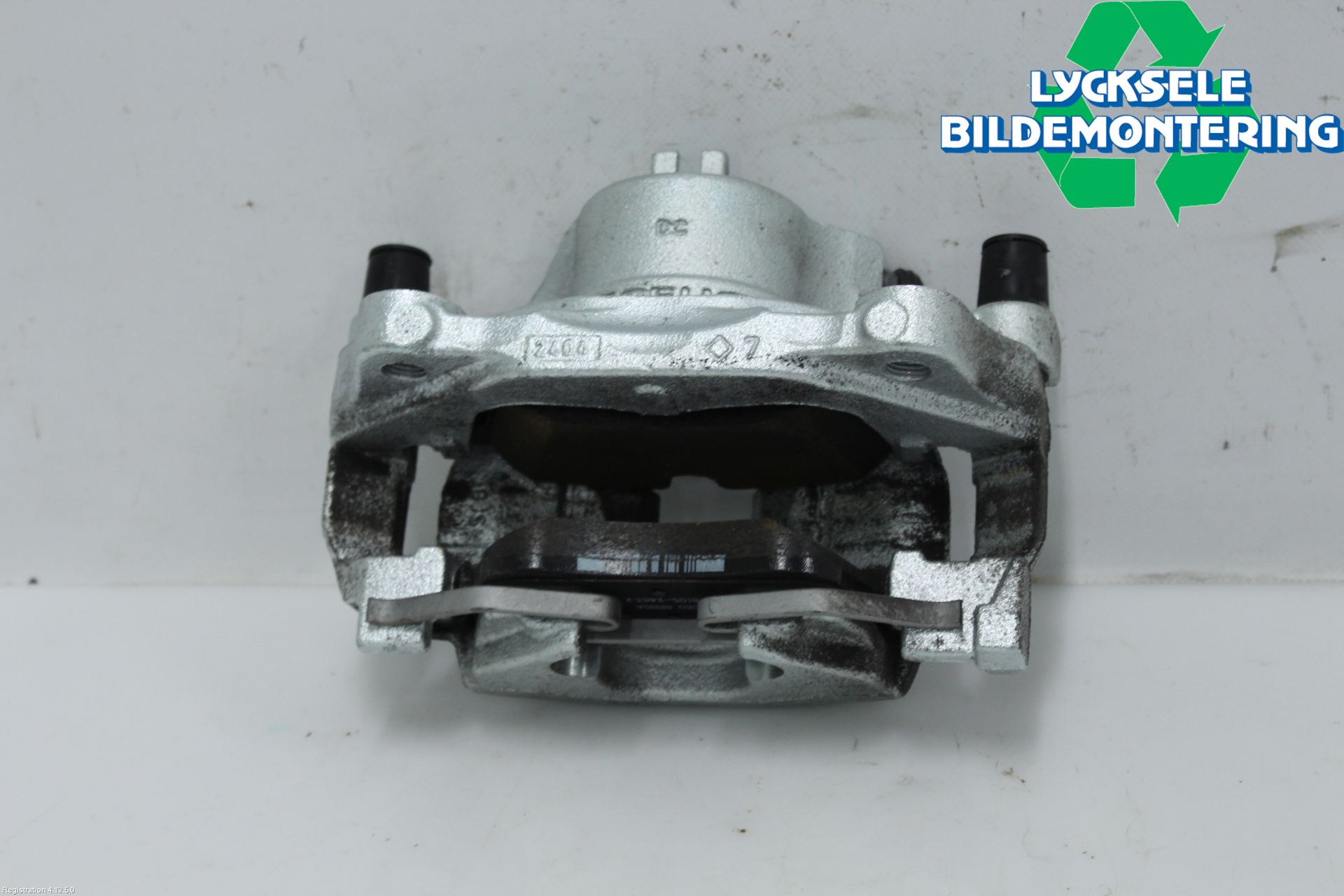 Nissan QASHQAI 21- Bromsok Fram Höger