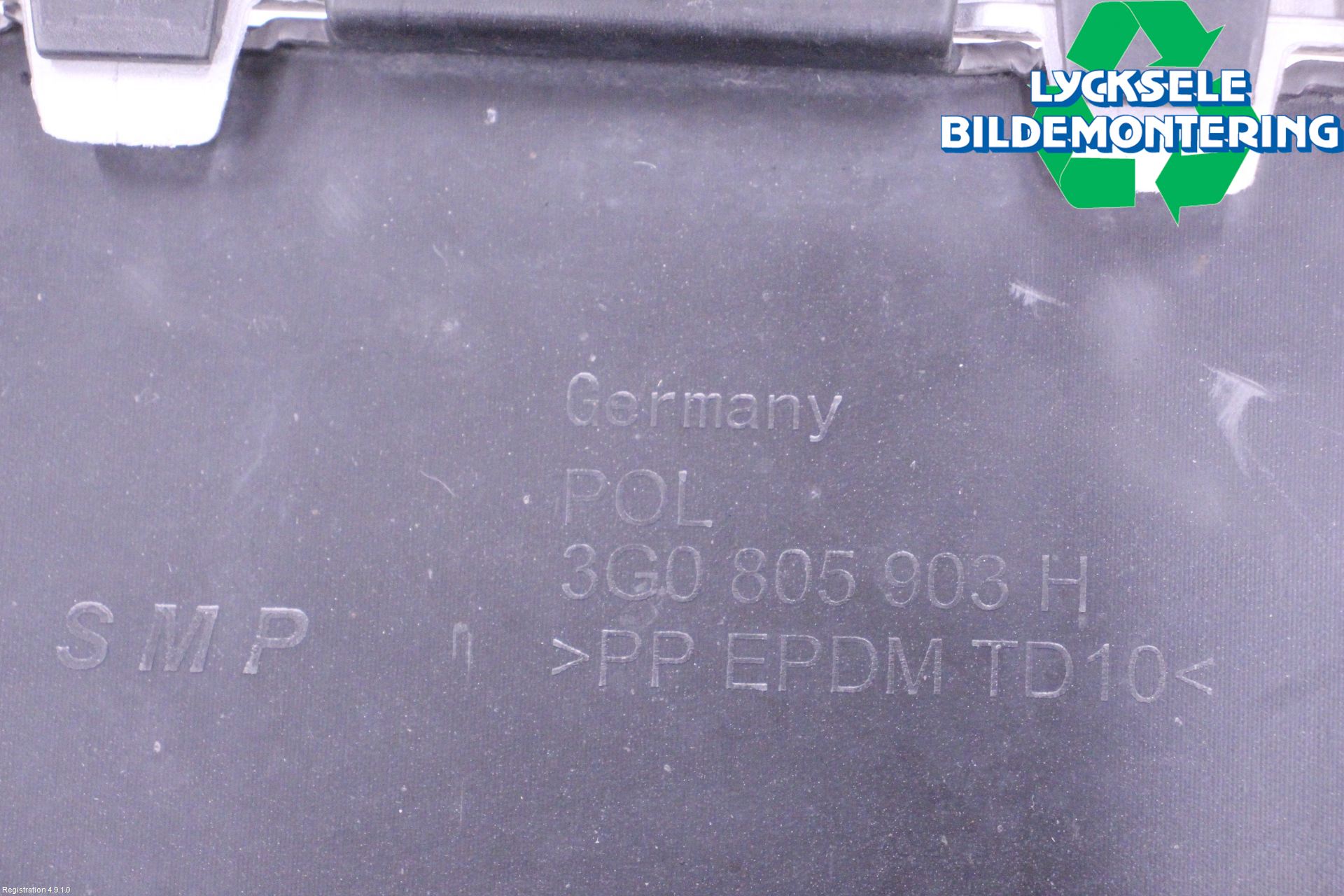 Volkswagen VW PASSAT 20-24 Hasplåt Plåt-Plast