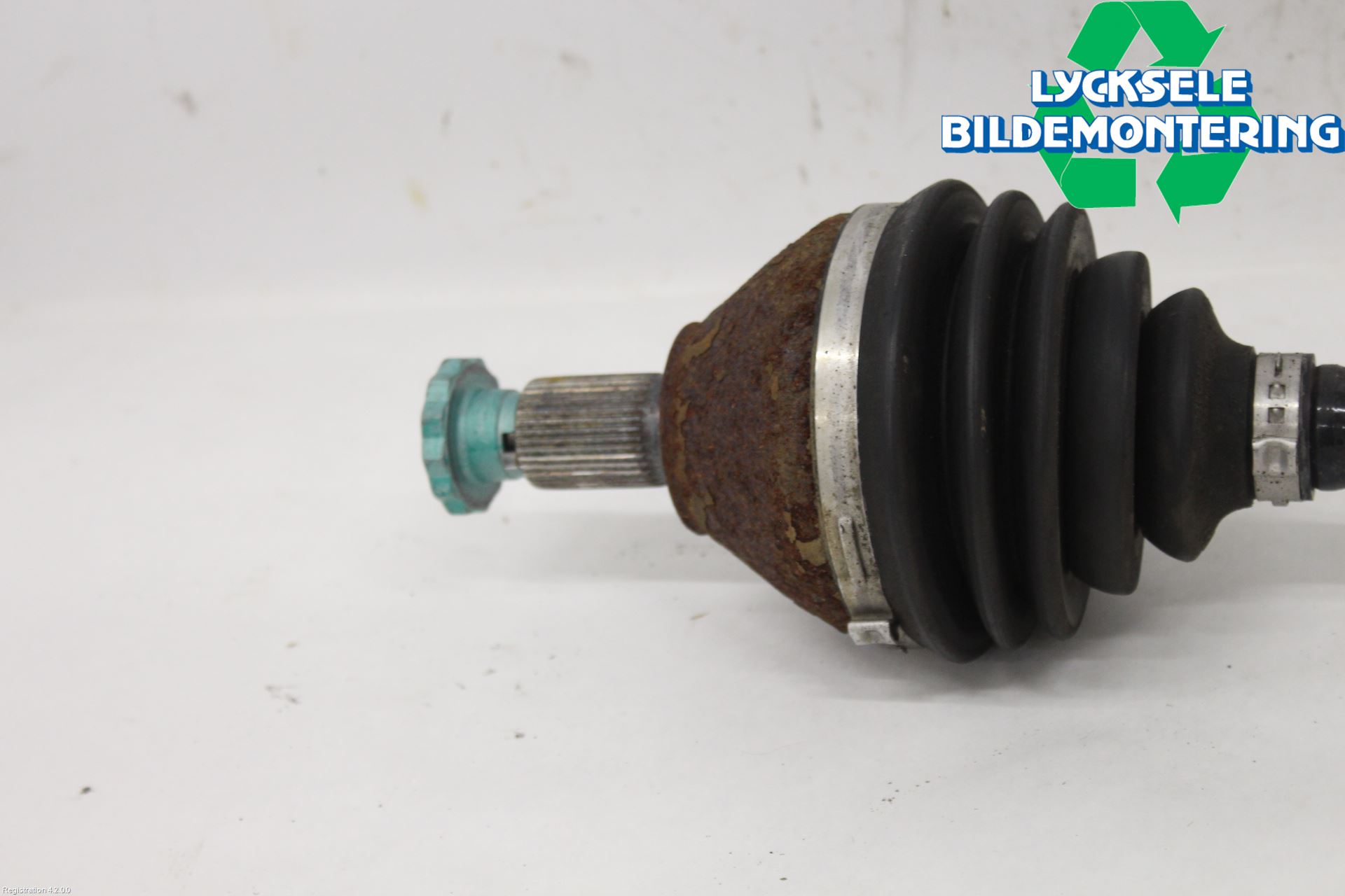 Skoda KAMIQ 20- Drivaxel Fram Vänster