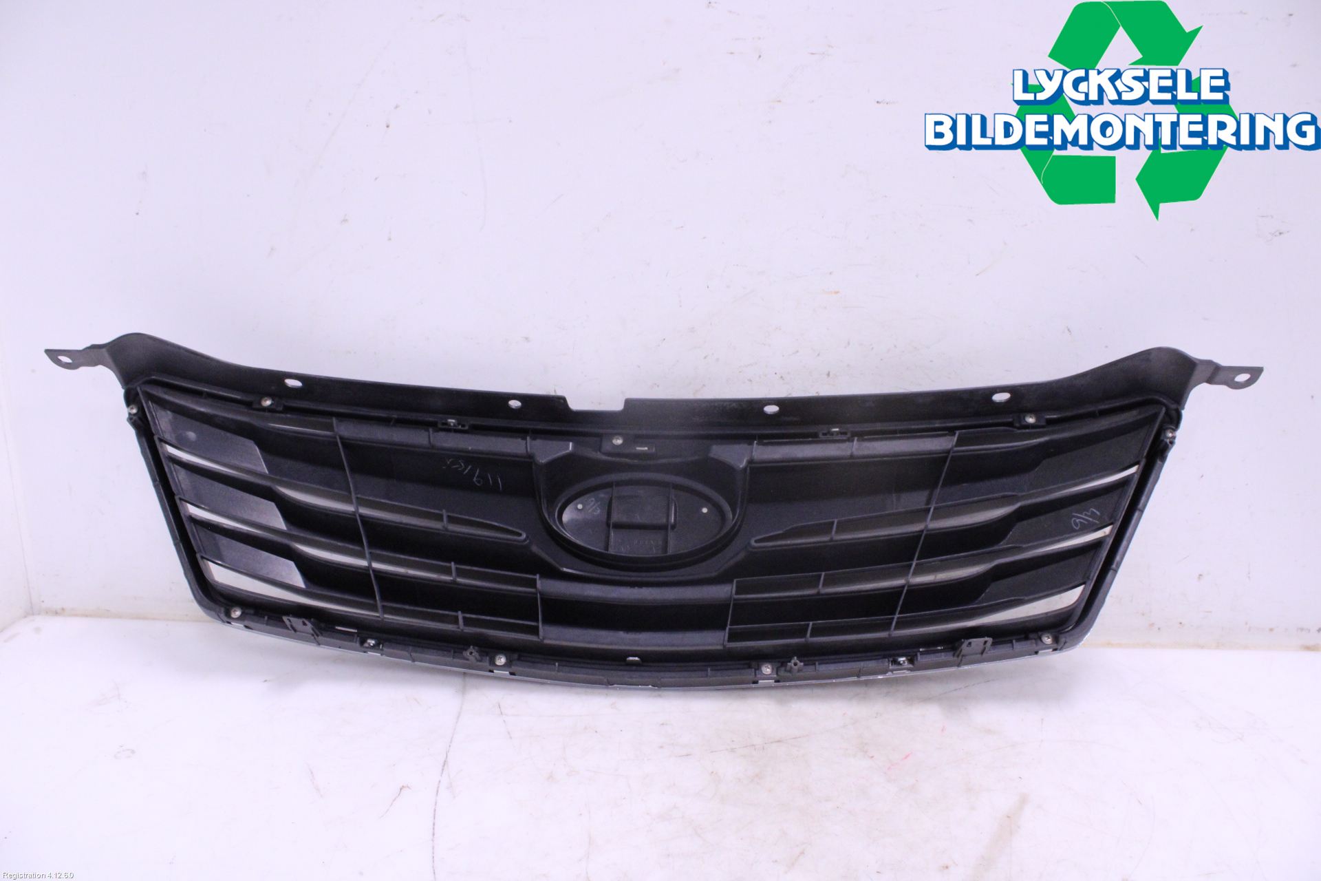 Subaru OUTBACK 10-15 Grill Komp