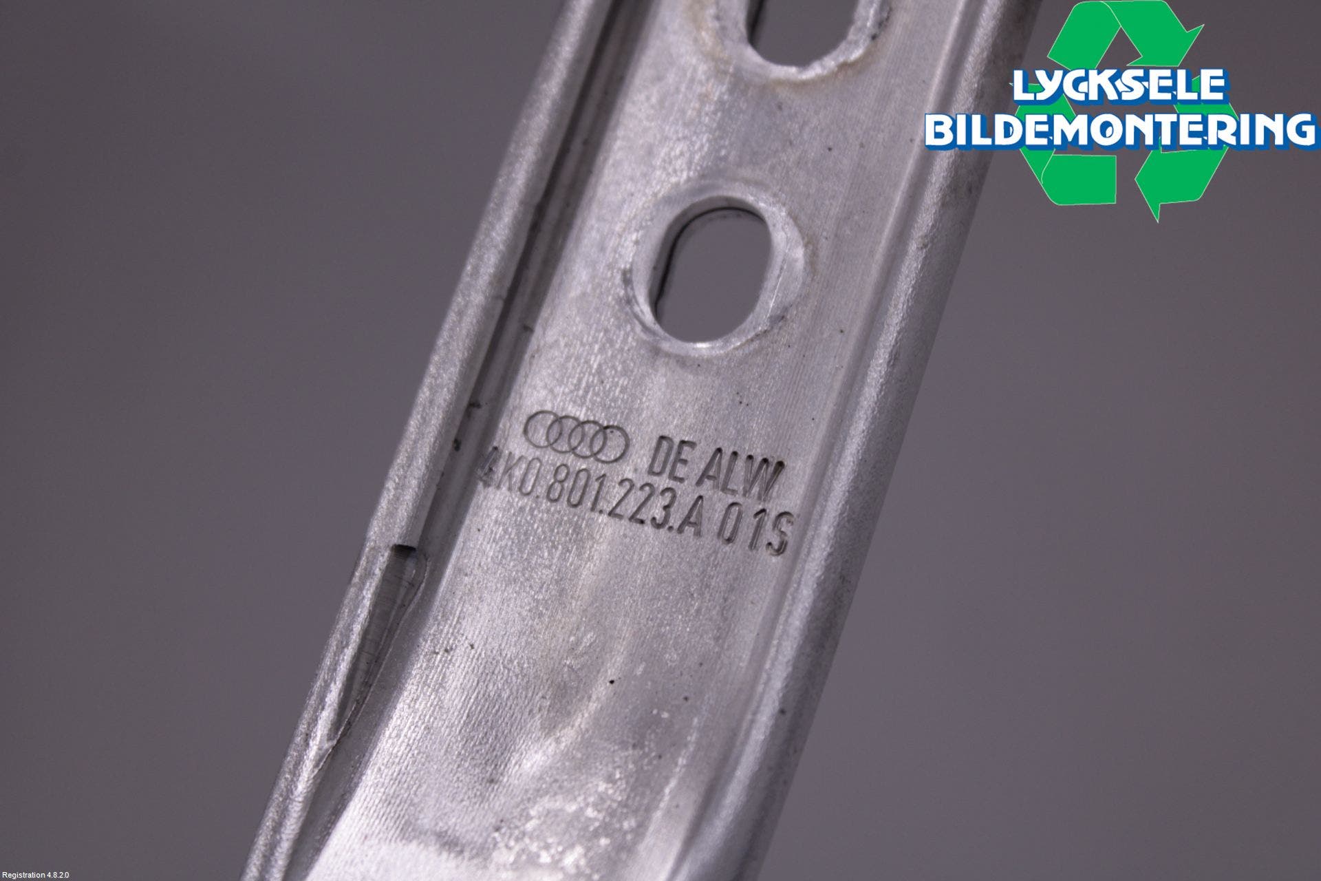 Audi A6 F2/C8 19- Fjäderbensstag