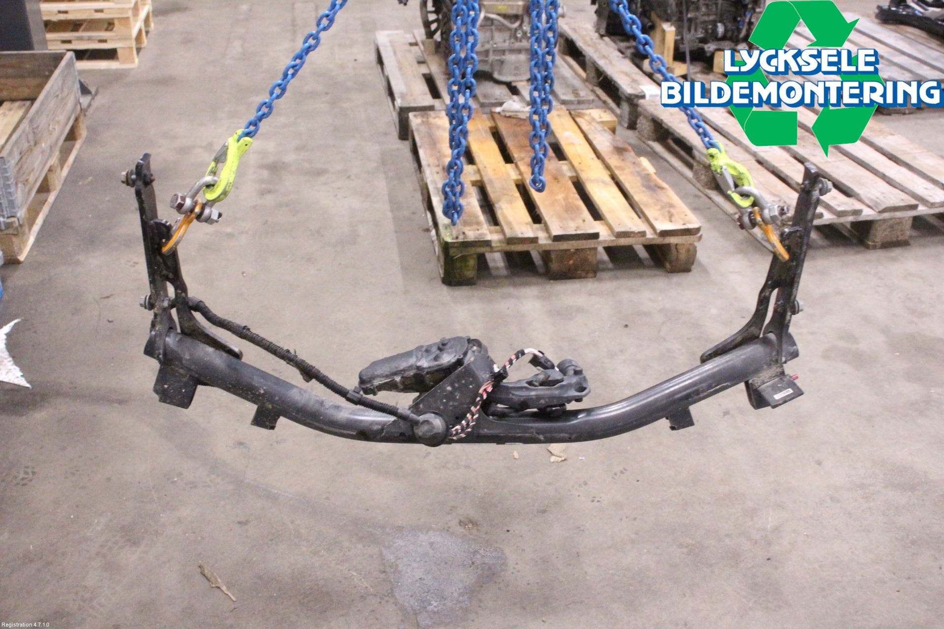 Volkswagen VW GOLF / E-GOLF VIII 20- Dragkrok