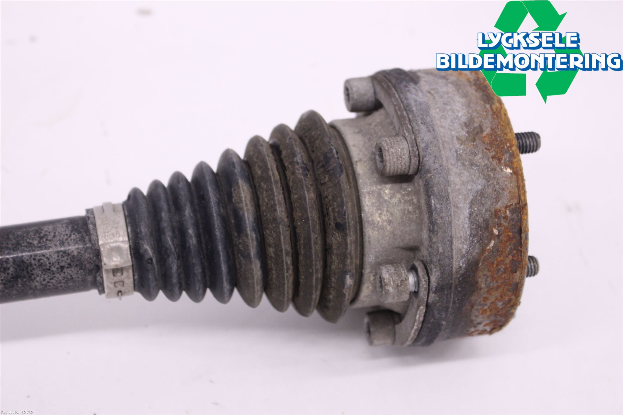 Volkswagen VW PASSAT 20-24 Drivaxel Bak Vänster