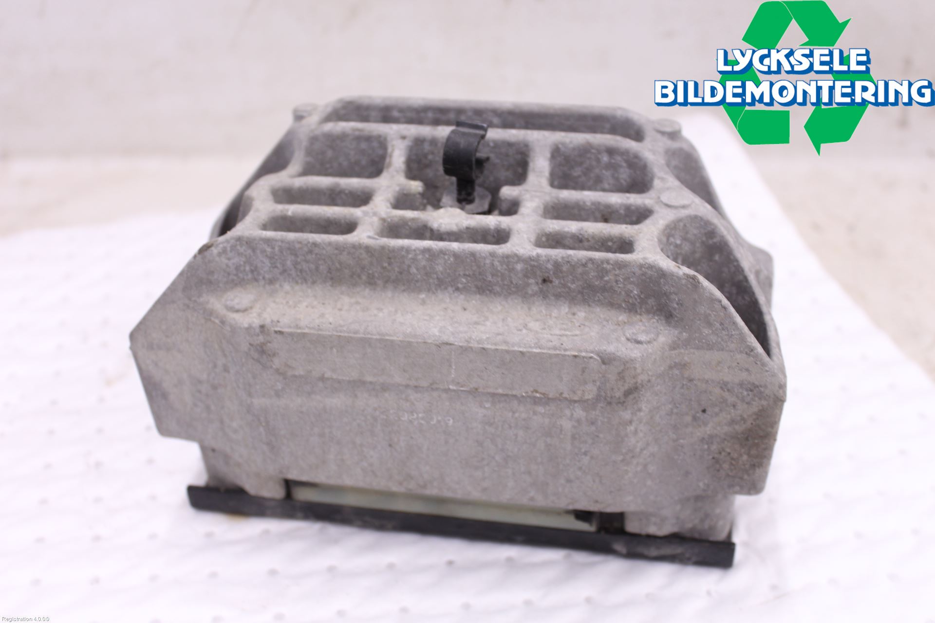 Ford TRANSIT/TOURNEO COURIER 13-23 Motorfäste