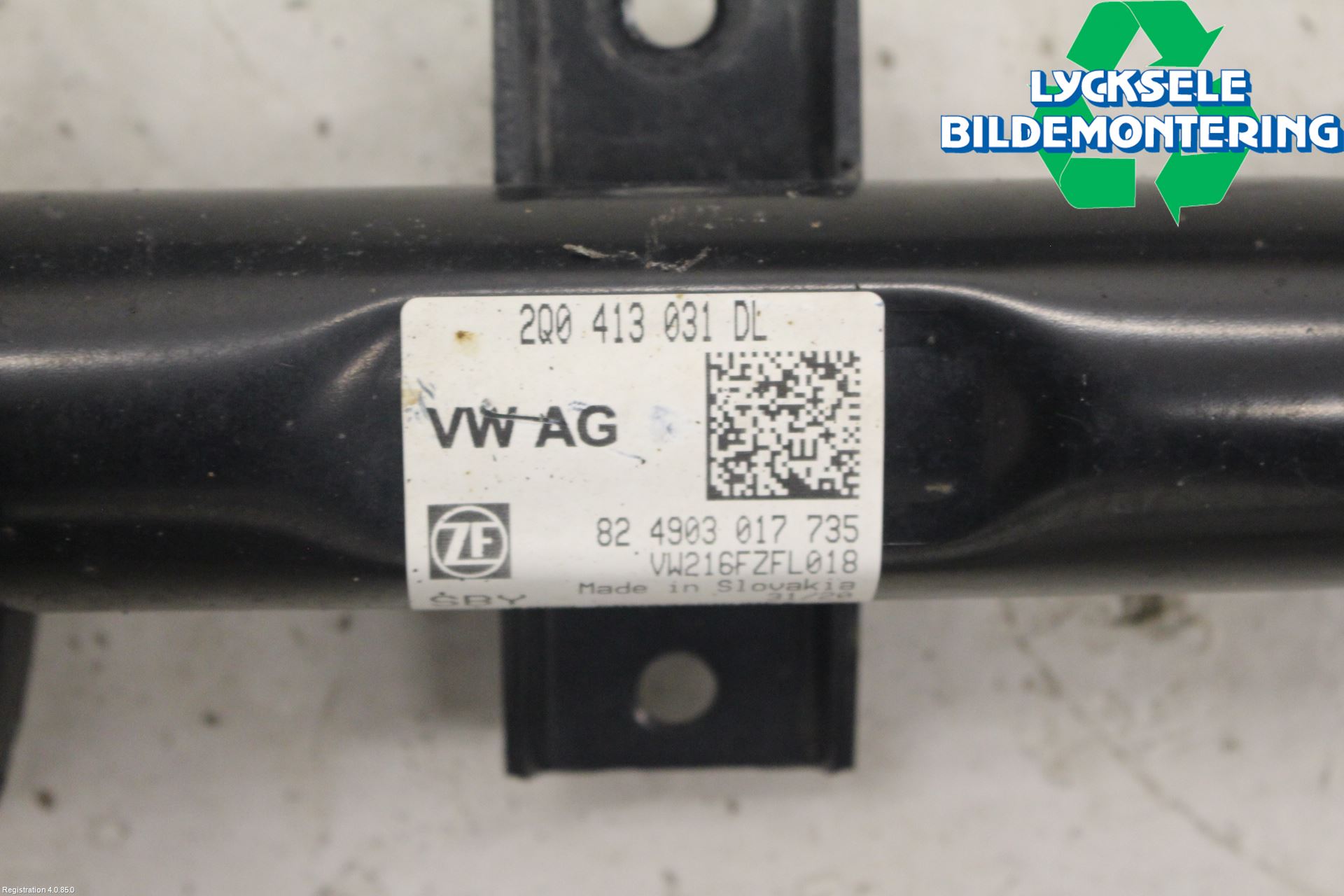 Volkswagen VW T-CROSS 19- Fjäderben Fram Höger