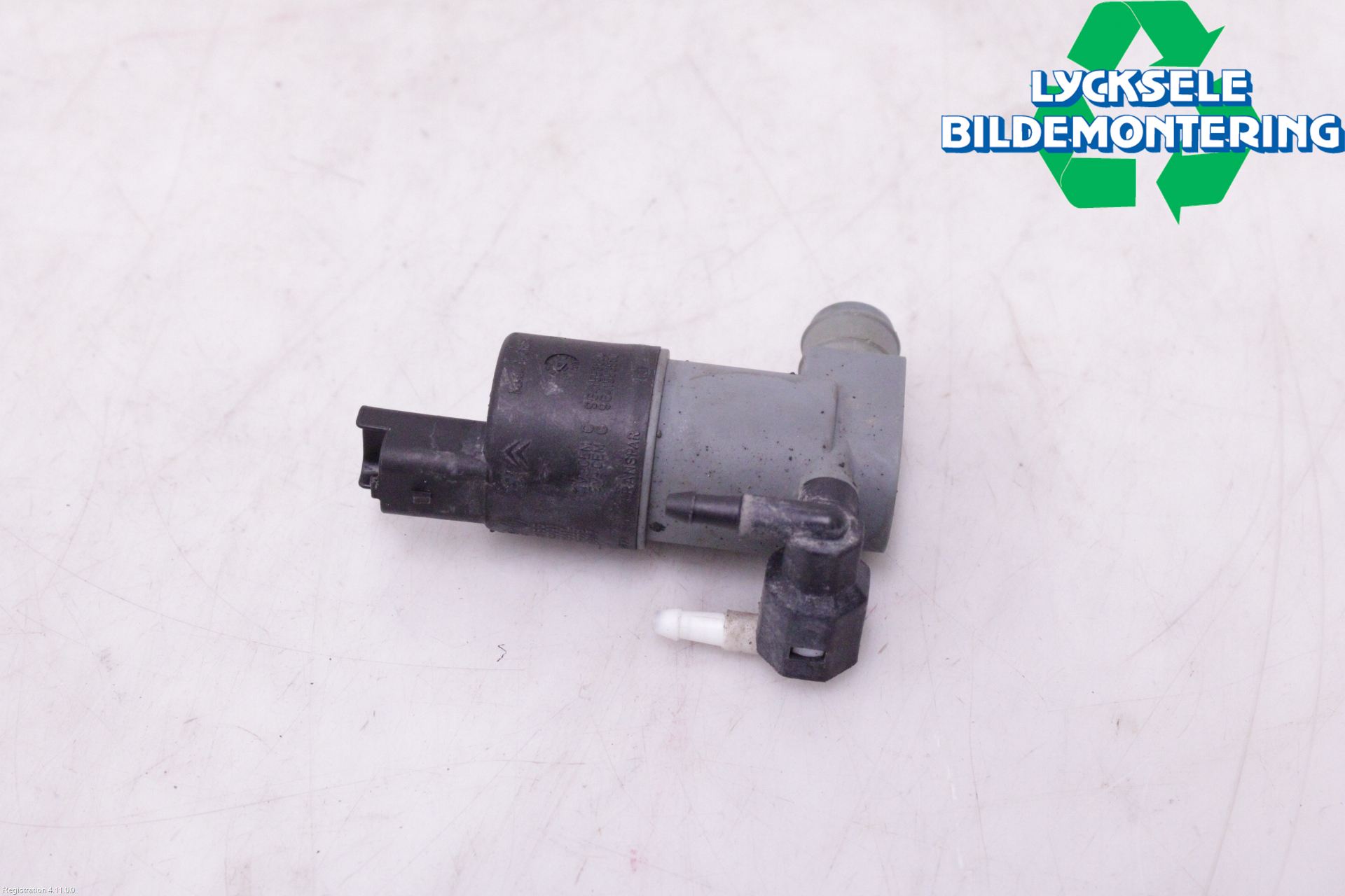 Nissan QASHQAI 10-14 Spolarpump Vindruta