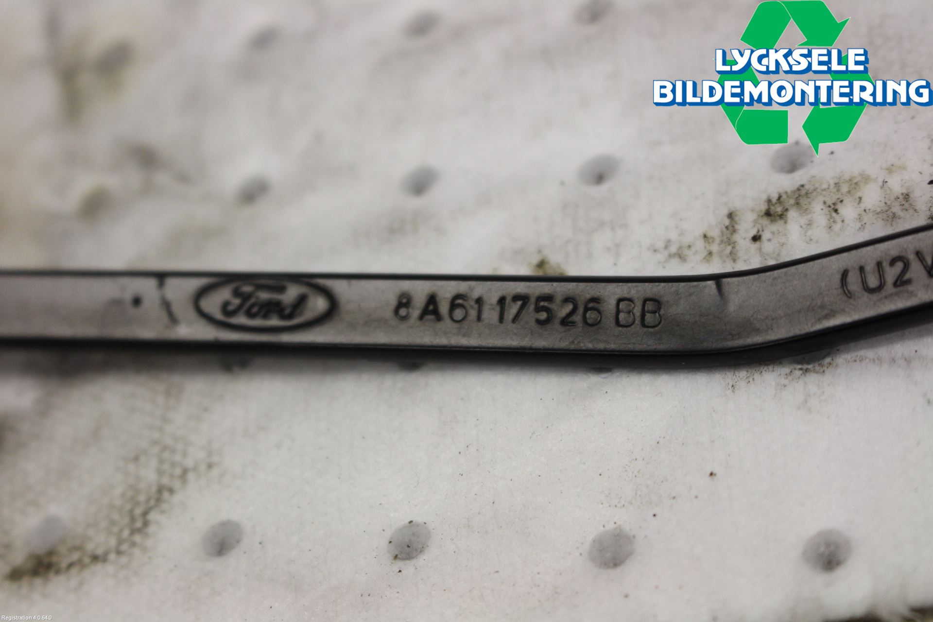 Ford FIESTA 09-12 Torkararm Armar Vindruta