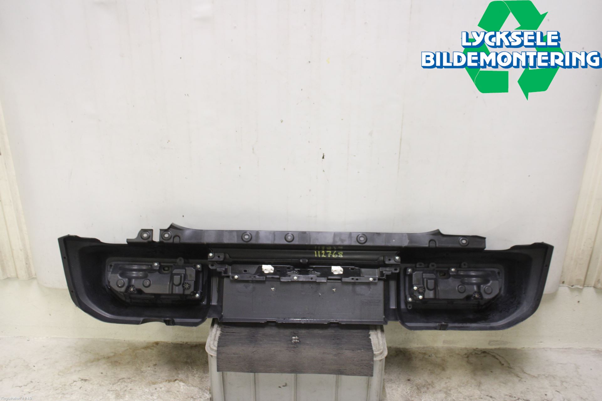 Suzuki JIMNY 81-21 Stötfångarbeklädnad Bak