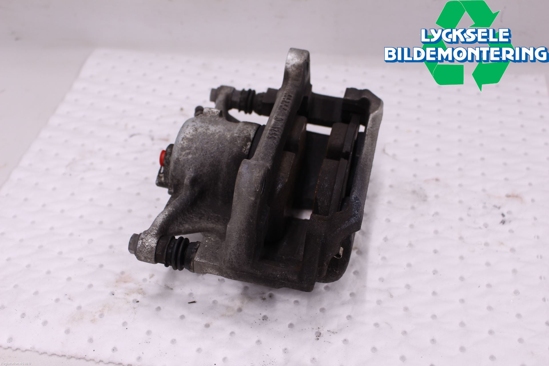 Volkswagen VW CADDY 16-20 Bromsok Fram Höger