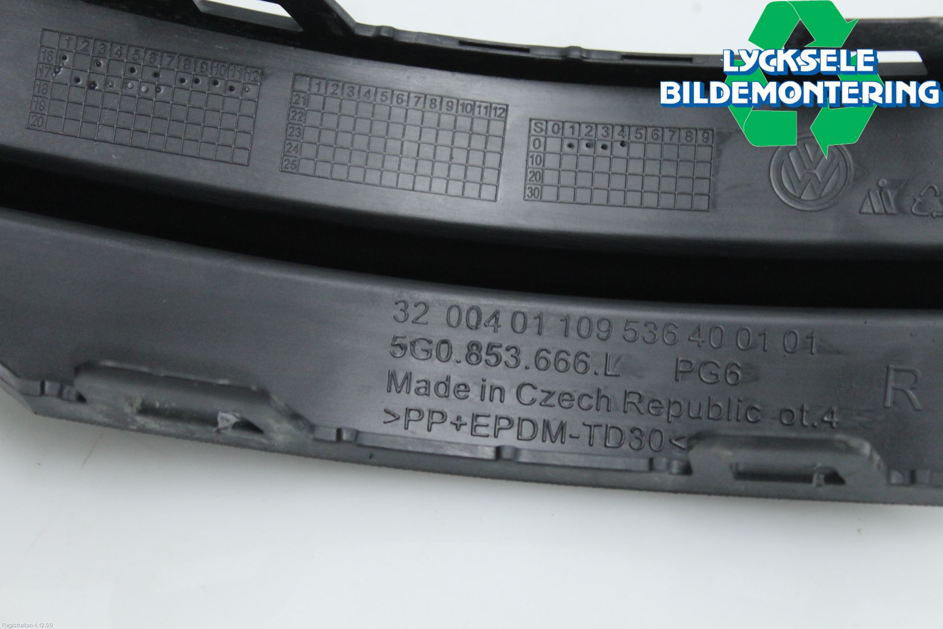 Volkswagen VW GOLF / E-GOLF VII 13-20 Stötfångarlist Fram