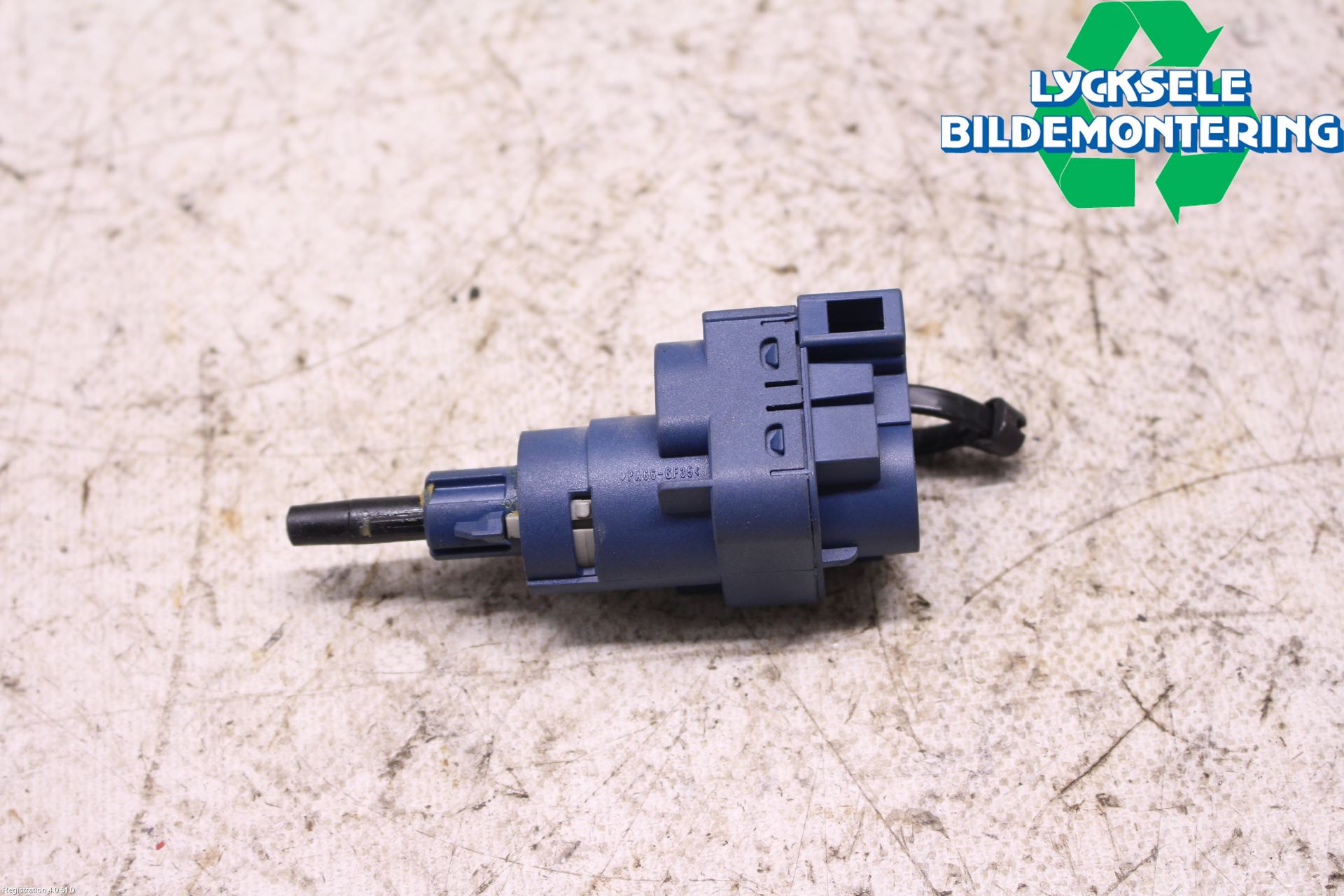 Volkswagen VW AMAROK 2H 10-22 Givare Kopplingspedal