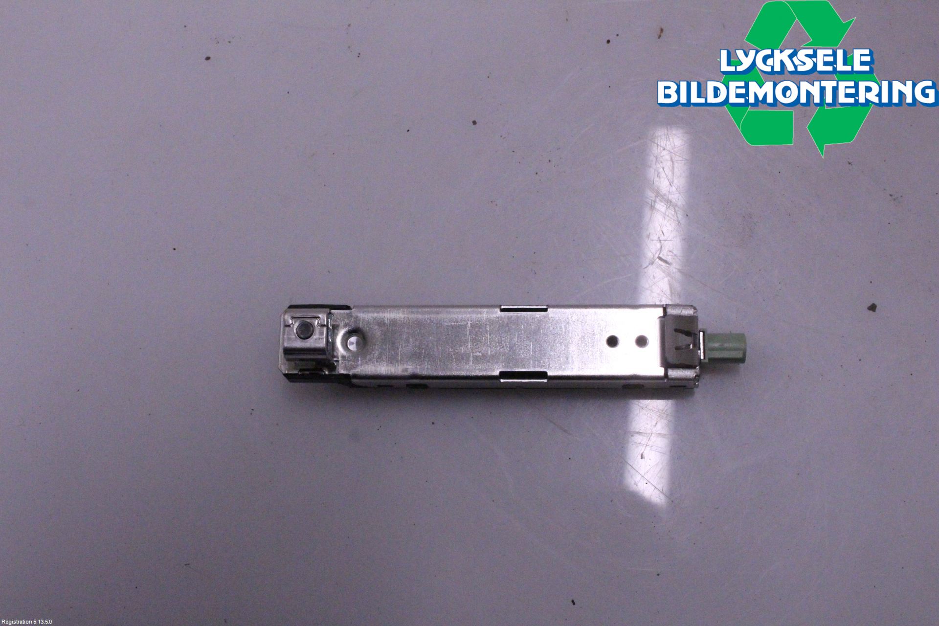 Volkswagen VW GOLF / E-GOLF VIII 20- Antennförstärkare