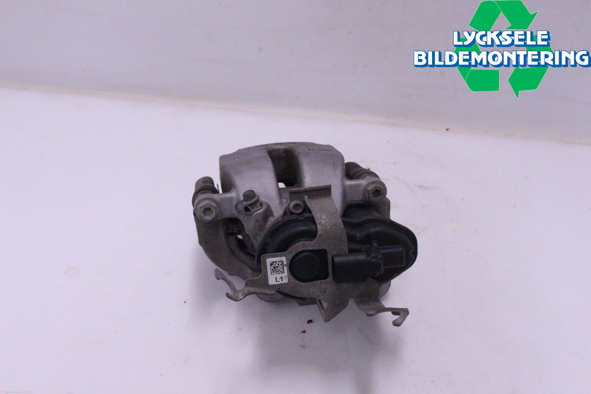 BMW 5 G30/G31/F90 17-23 Bromsok Bak Vänster