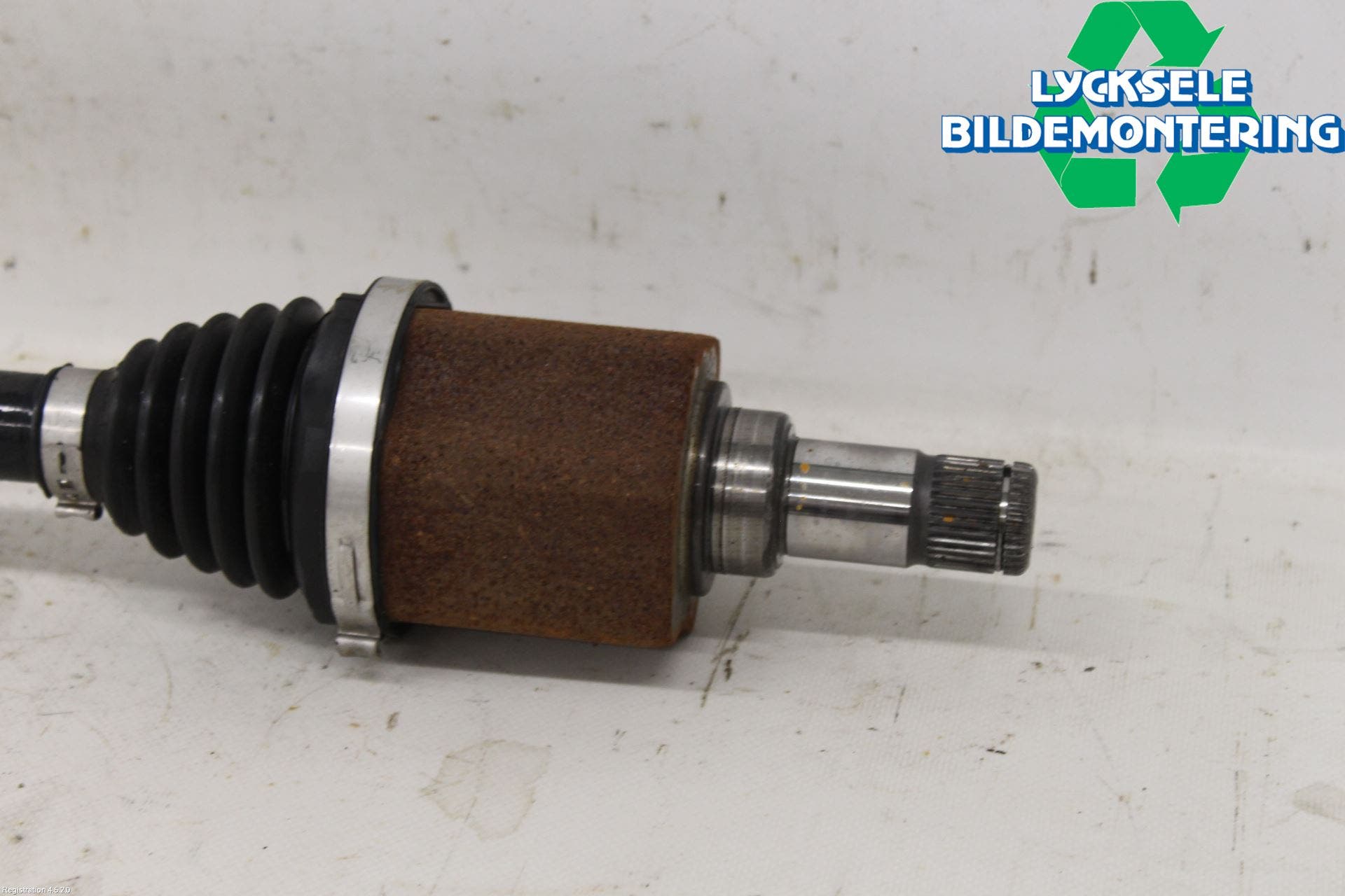 Seat ARONA Drivaxel Fram Vänster