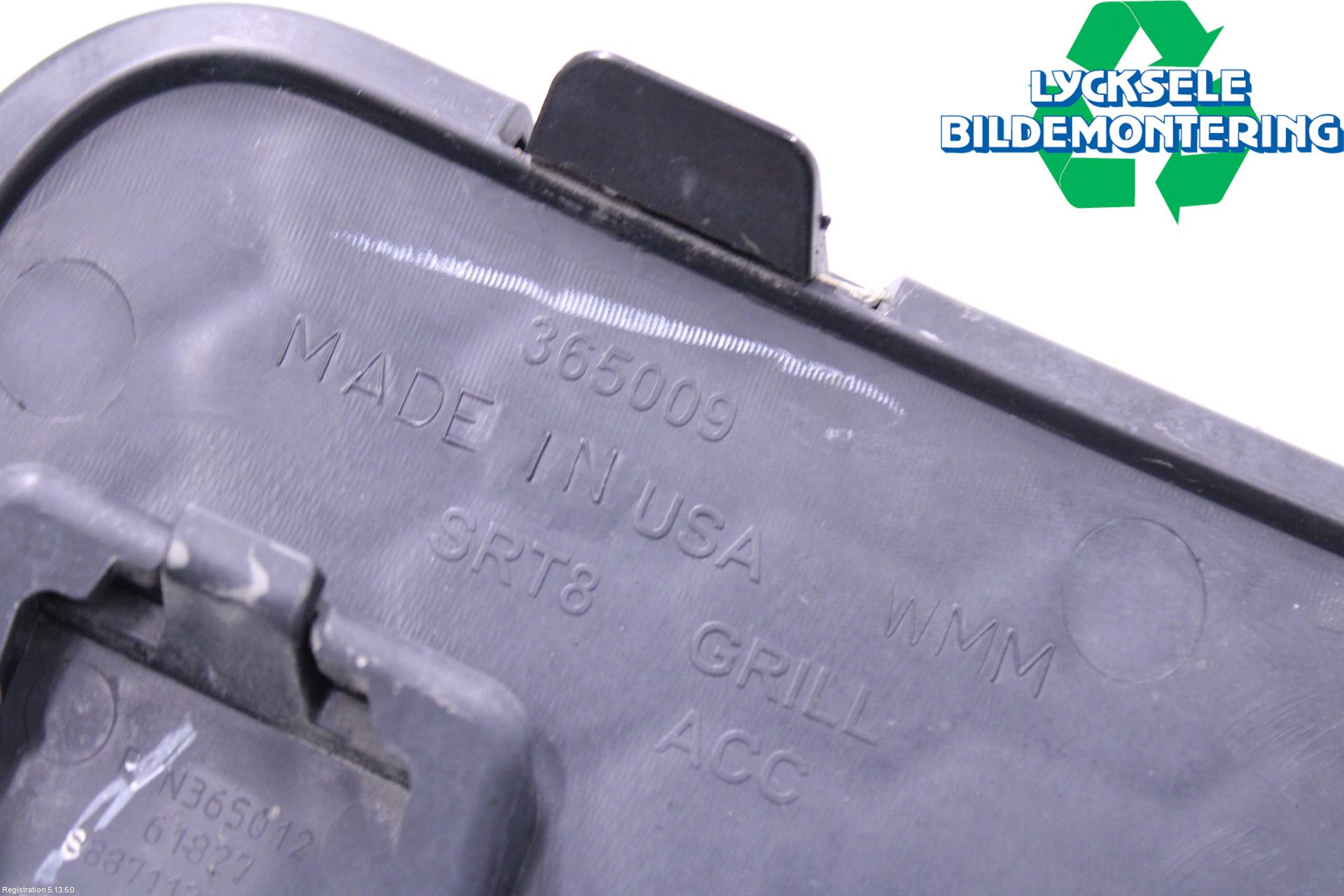 Jeep GRAND CHEROKEE 10-20 Stötfångardel Fram Mitt