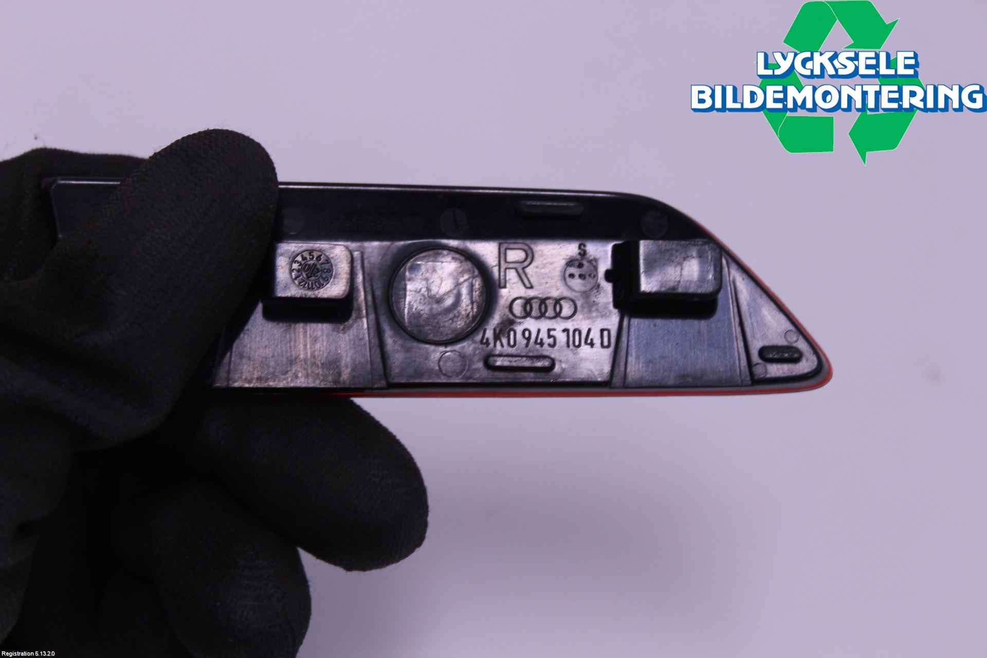 Audi A6 F2/C8 19- Dimljus/Reflex Bak