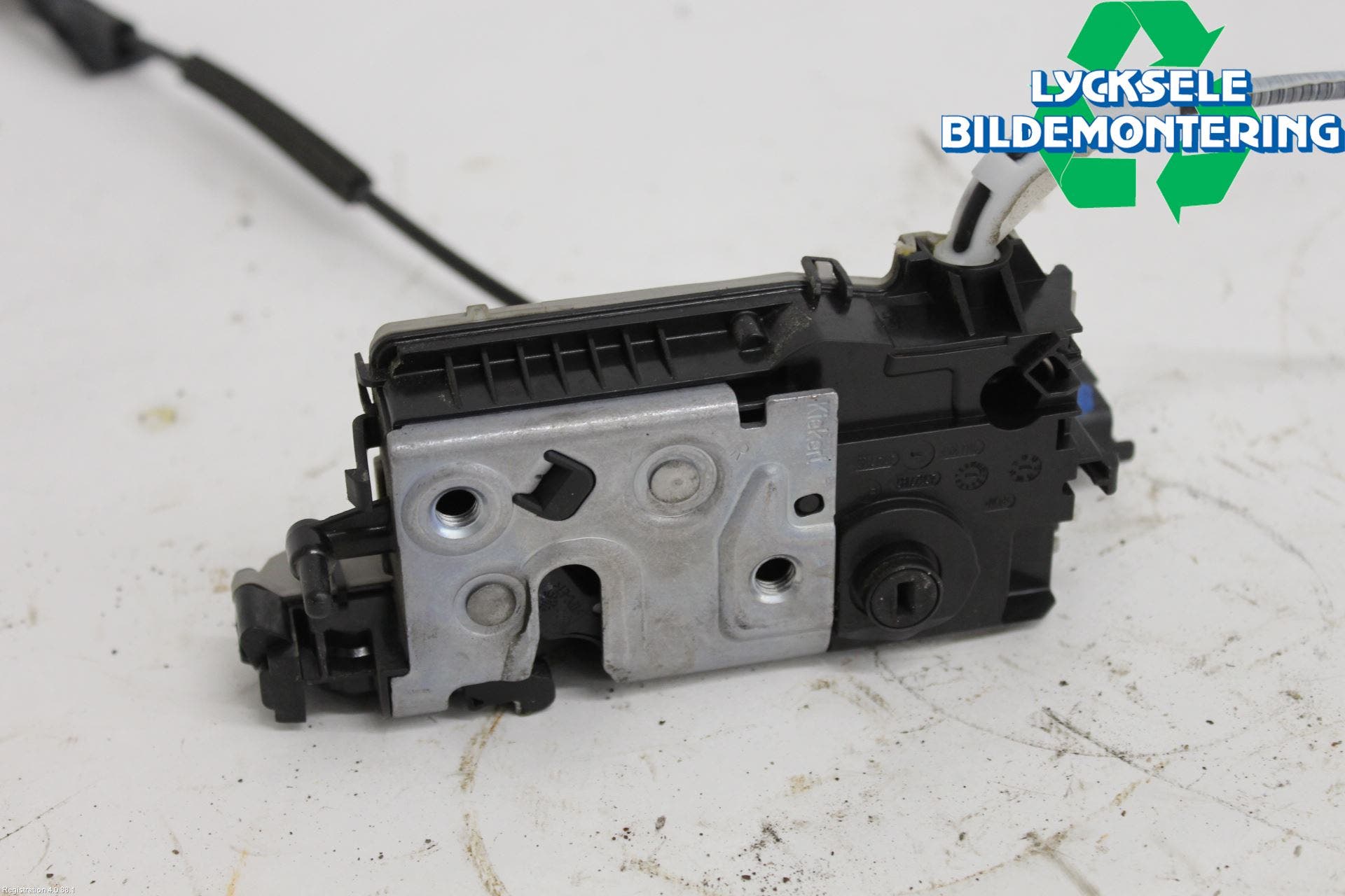 Peugeot 2008 13-20 Låskista-Dörrlås