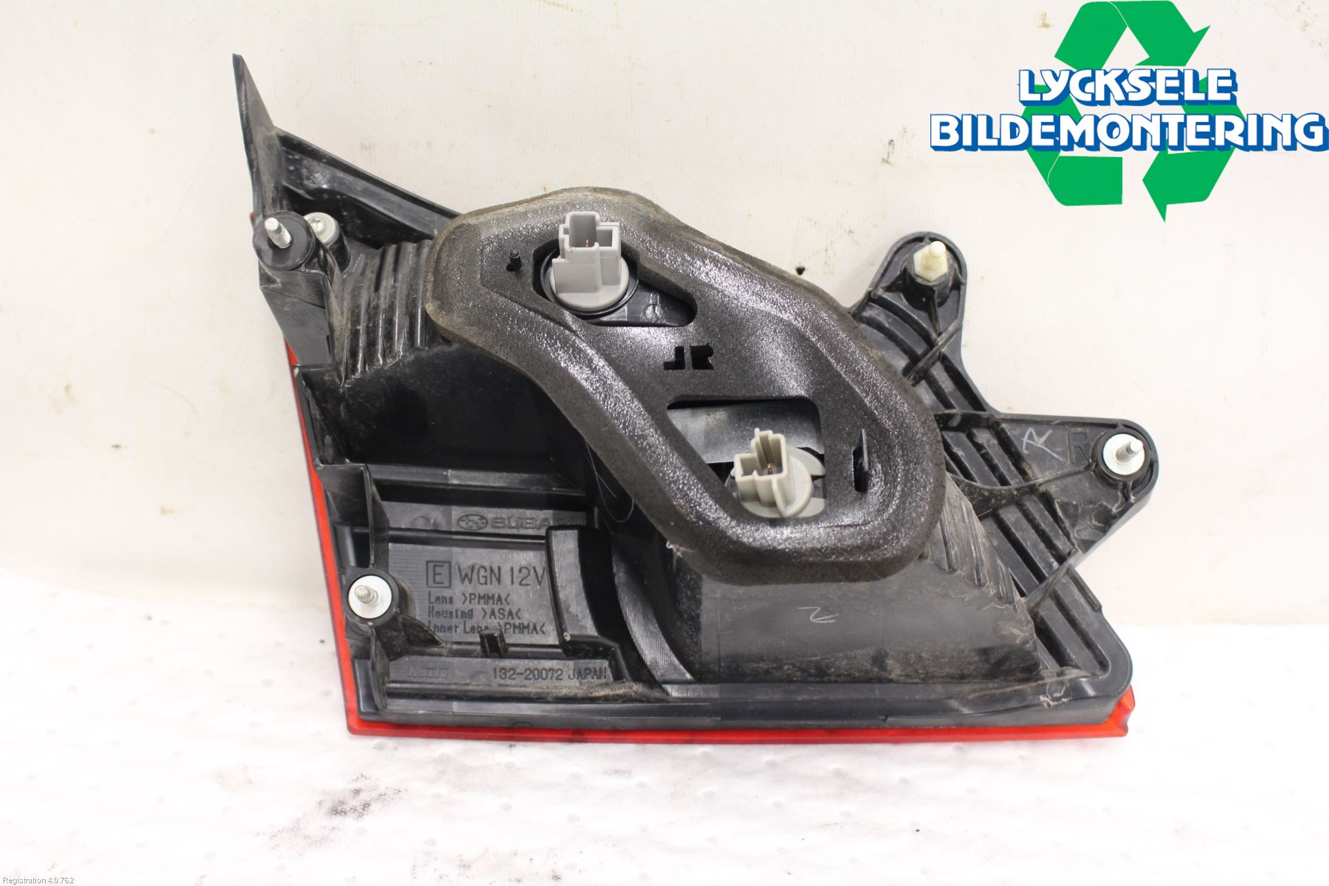 Subaru OUTBACK 10-15 Bakljus Lucka Hö