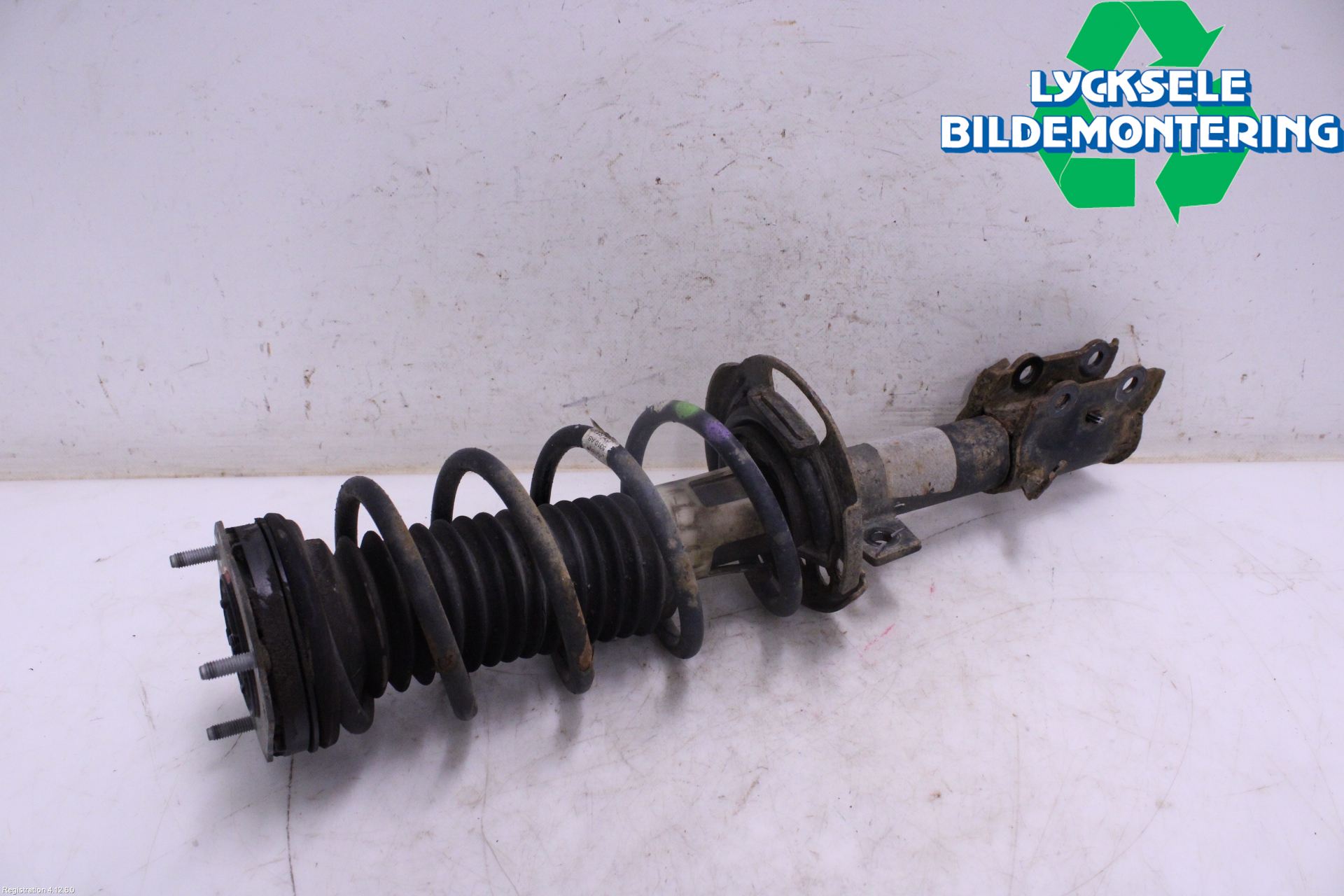 Ford KA+ 16-20 Fjäderben Fram Vänster