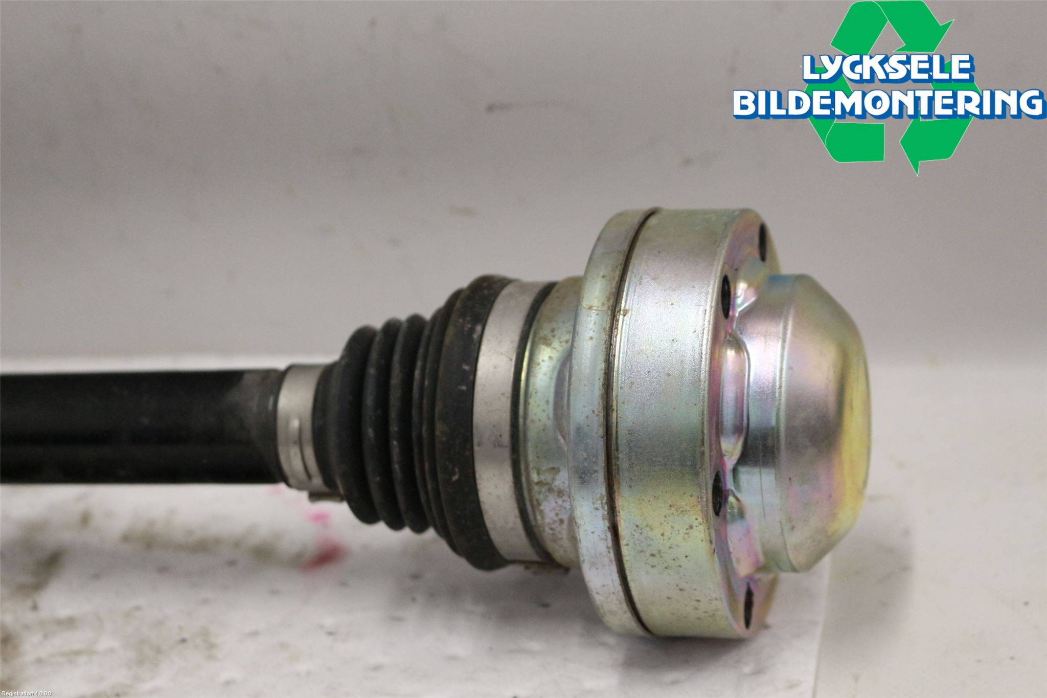 Audi A6 F2/C8 19- Drivaxel Bak Höger