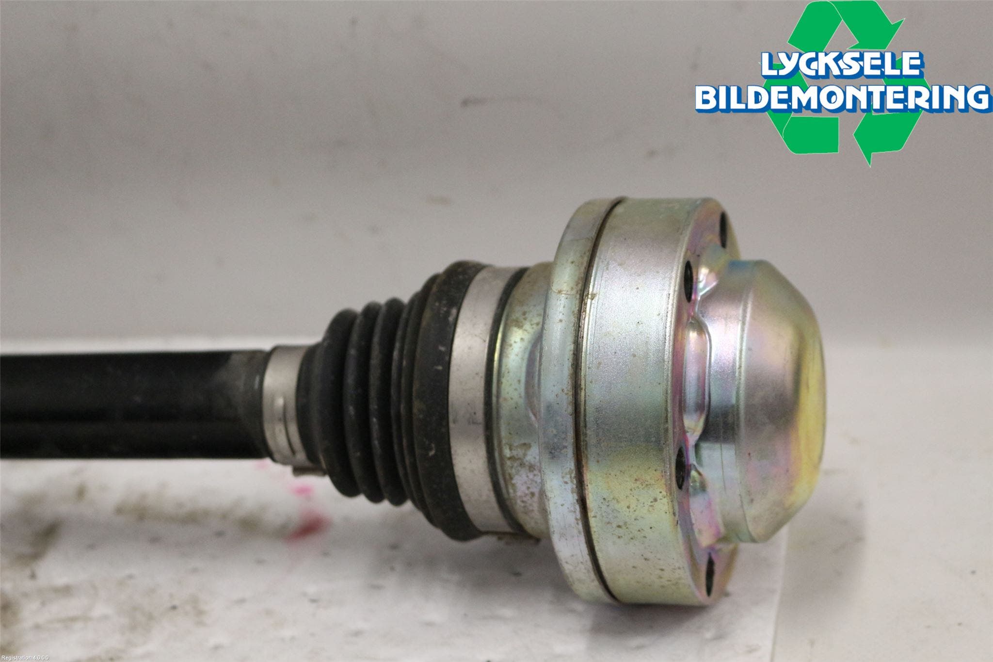 Audi A6 F2/C8 19- Drivaxel Bak Höger