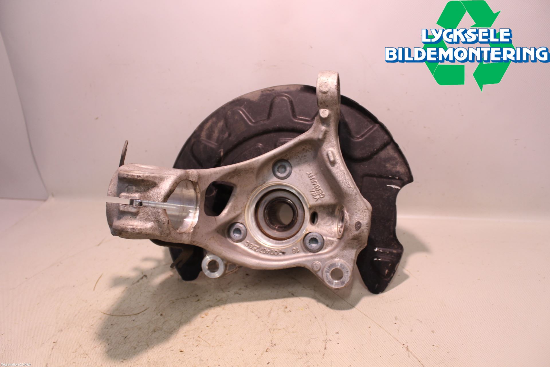 Skoda KAROQ 18- Styrspindel Lagerhus Hö