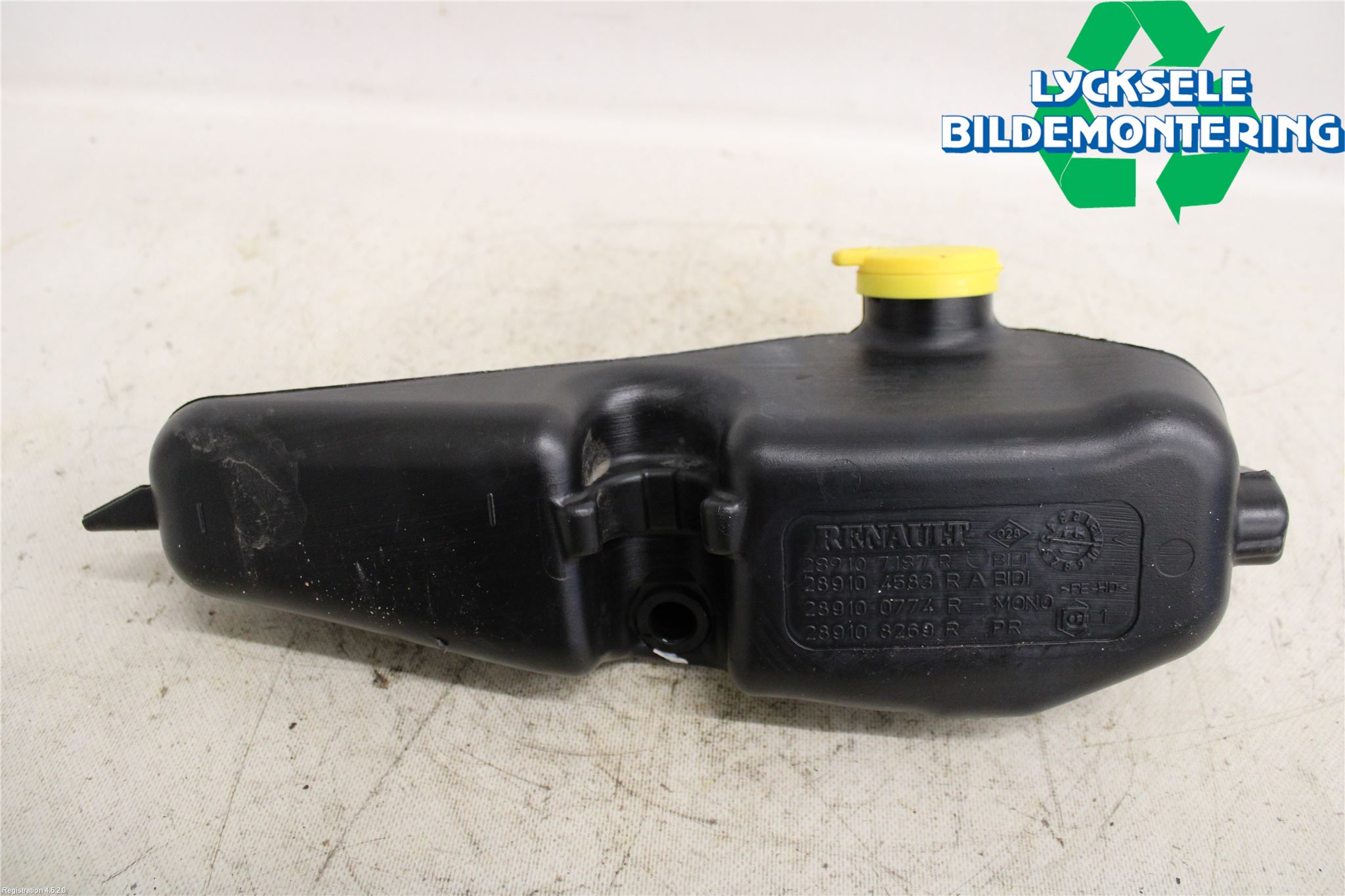 Dacia DUSTER 10-17 Spolartank Vindruta