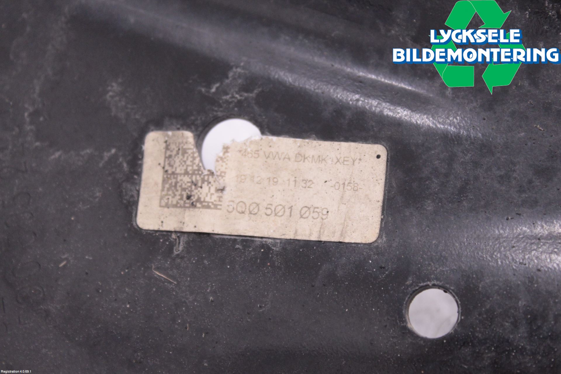 Volkswagen VW GOLF / E-GOLF VII 13-20 Bärarm Bak Vänster