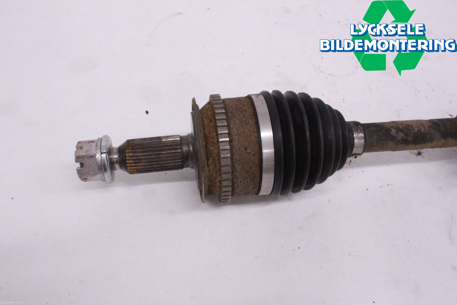 Fiat FULLBACK 16-19 Drivaxel Fram Höger